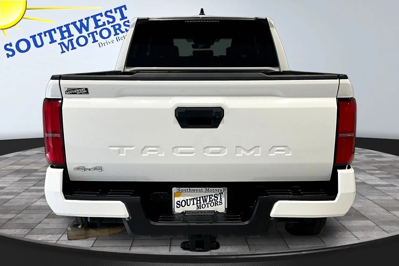 Toyota Tacoma photo 6