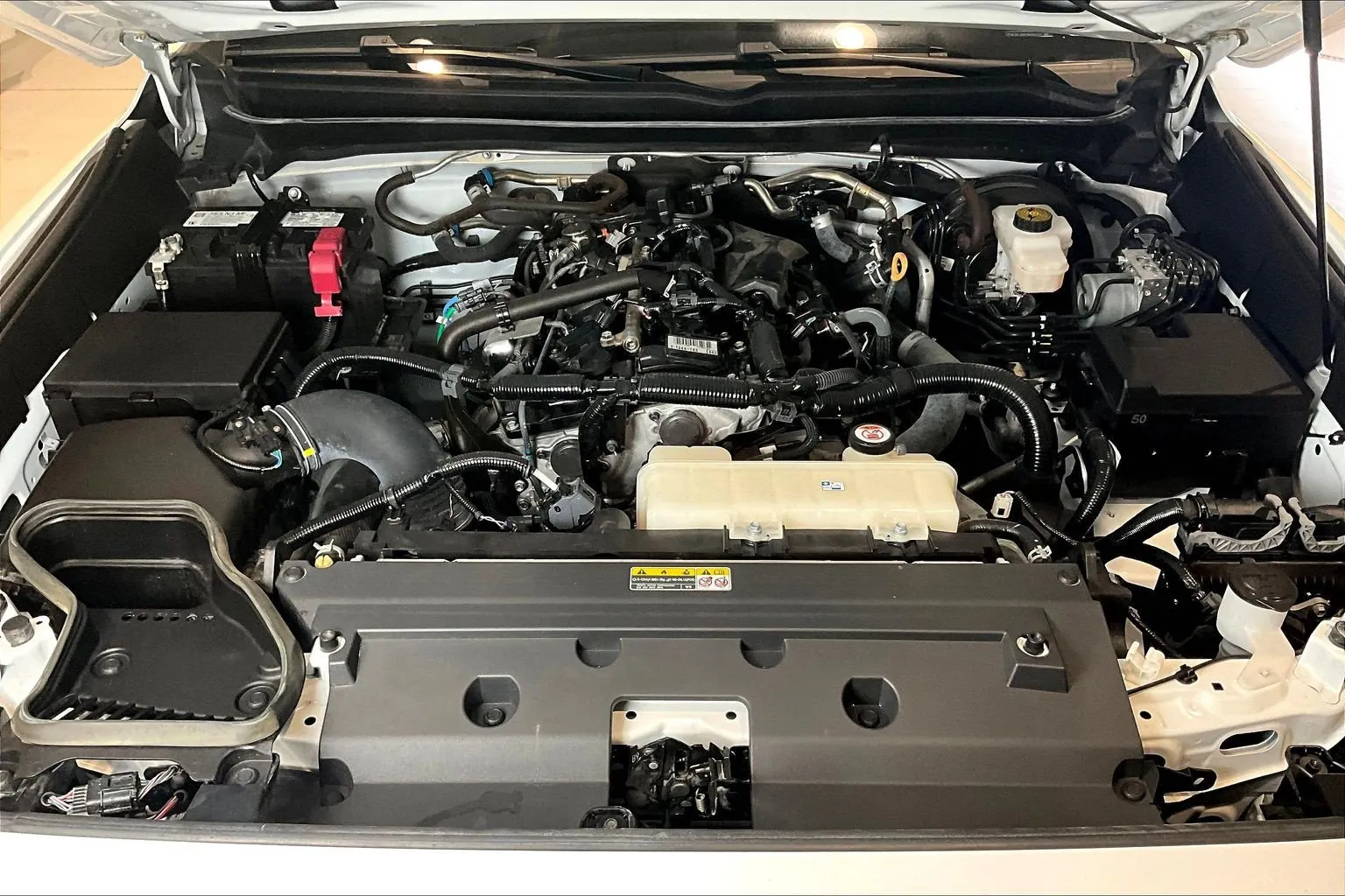 Toyota Tacoma photo 32