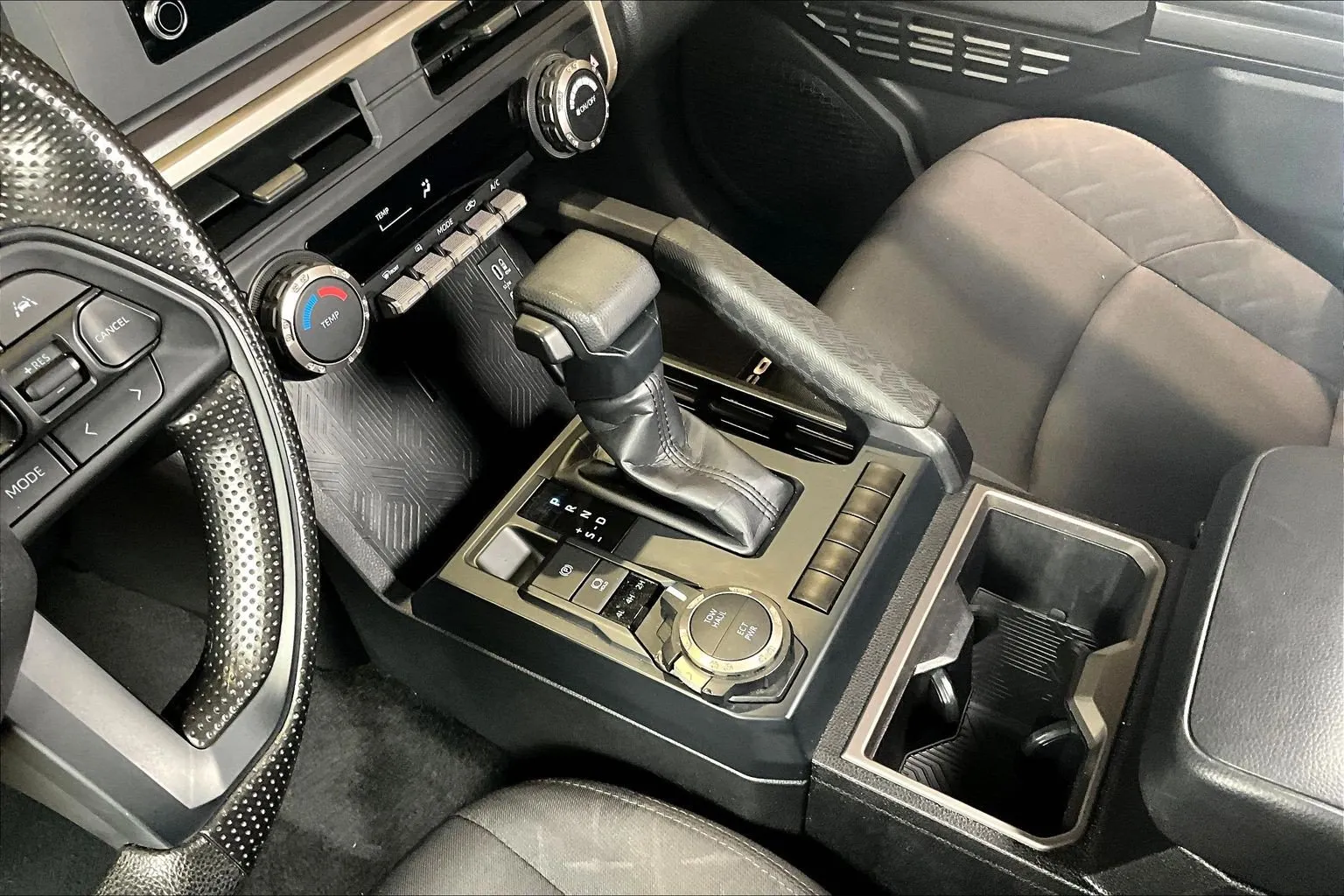 Toyota Tacoma photo 20