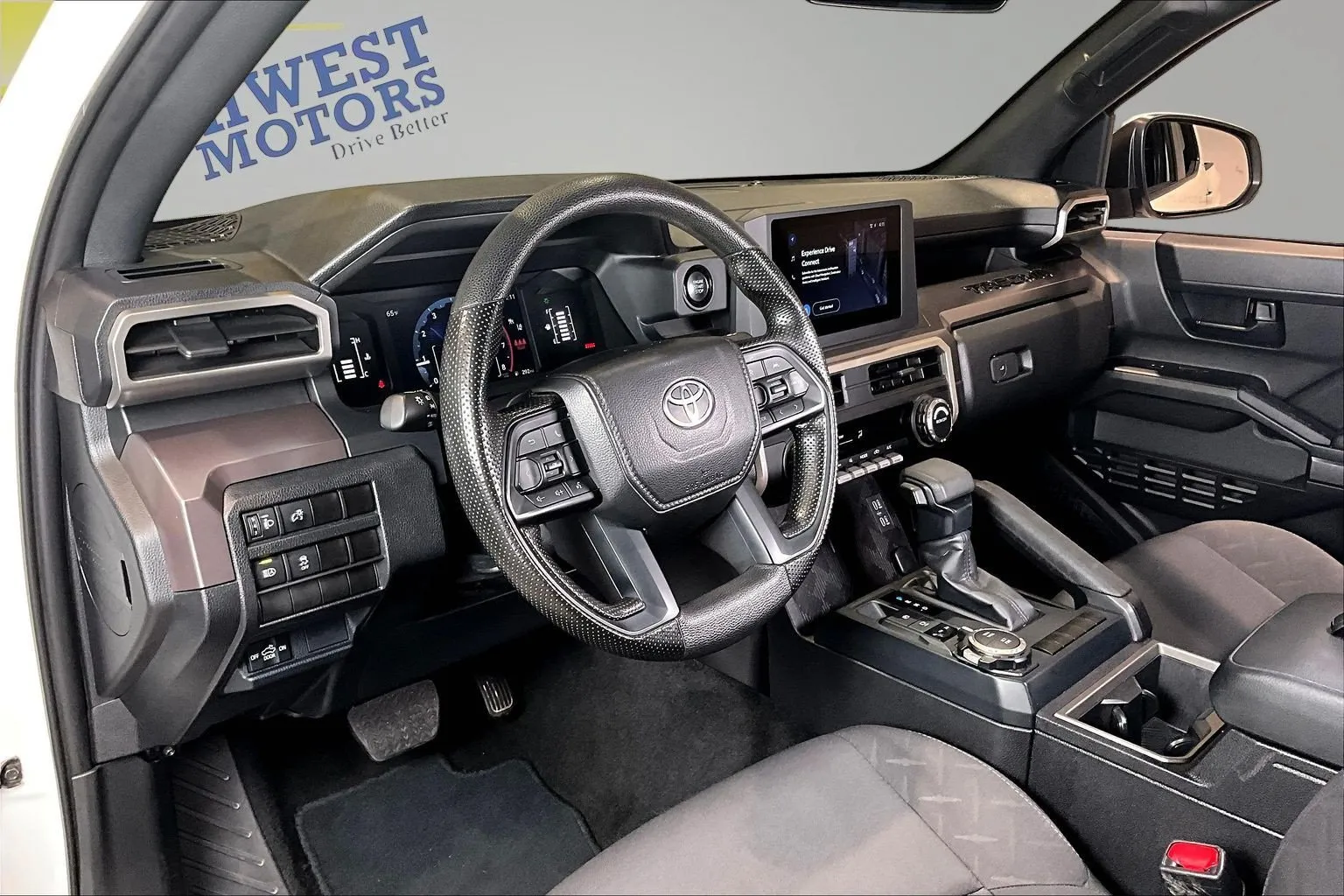 Toyota Tacoma photo 19