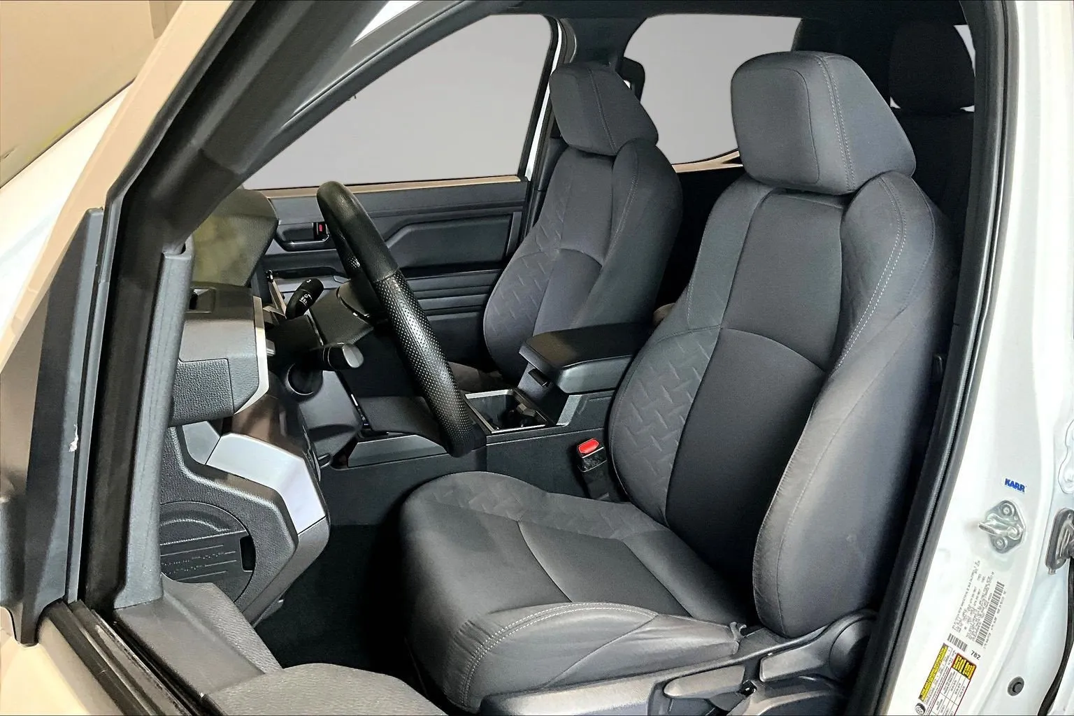 Toyota Tacoma photo 23