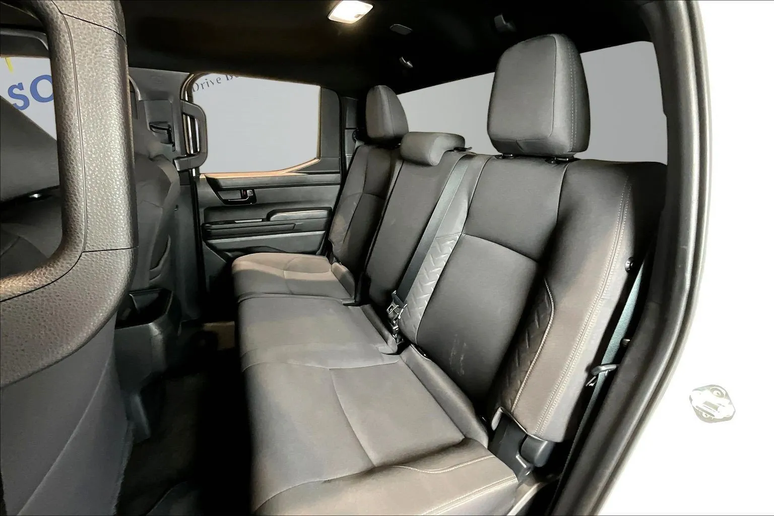 Toyota Tacoma photo 24