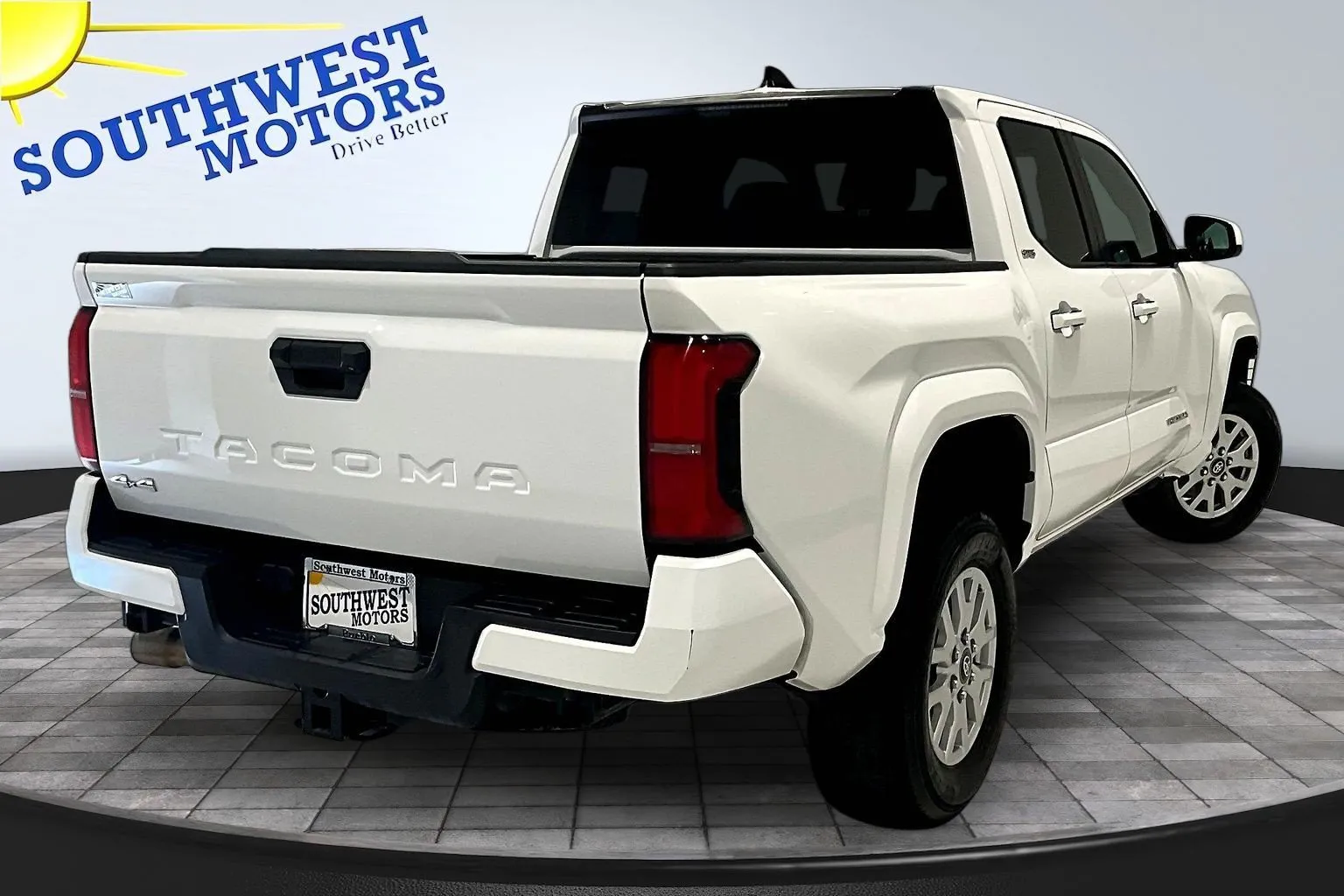 Toyota Tacoma photo 7