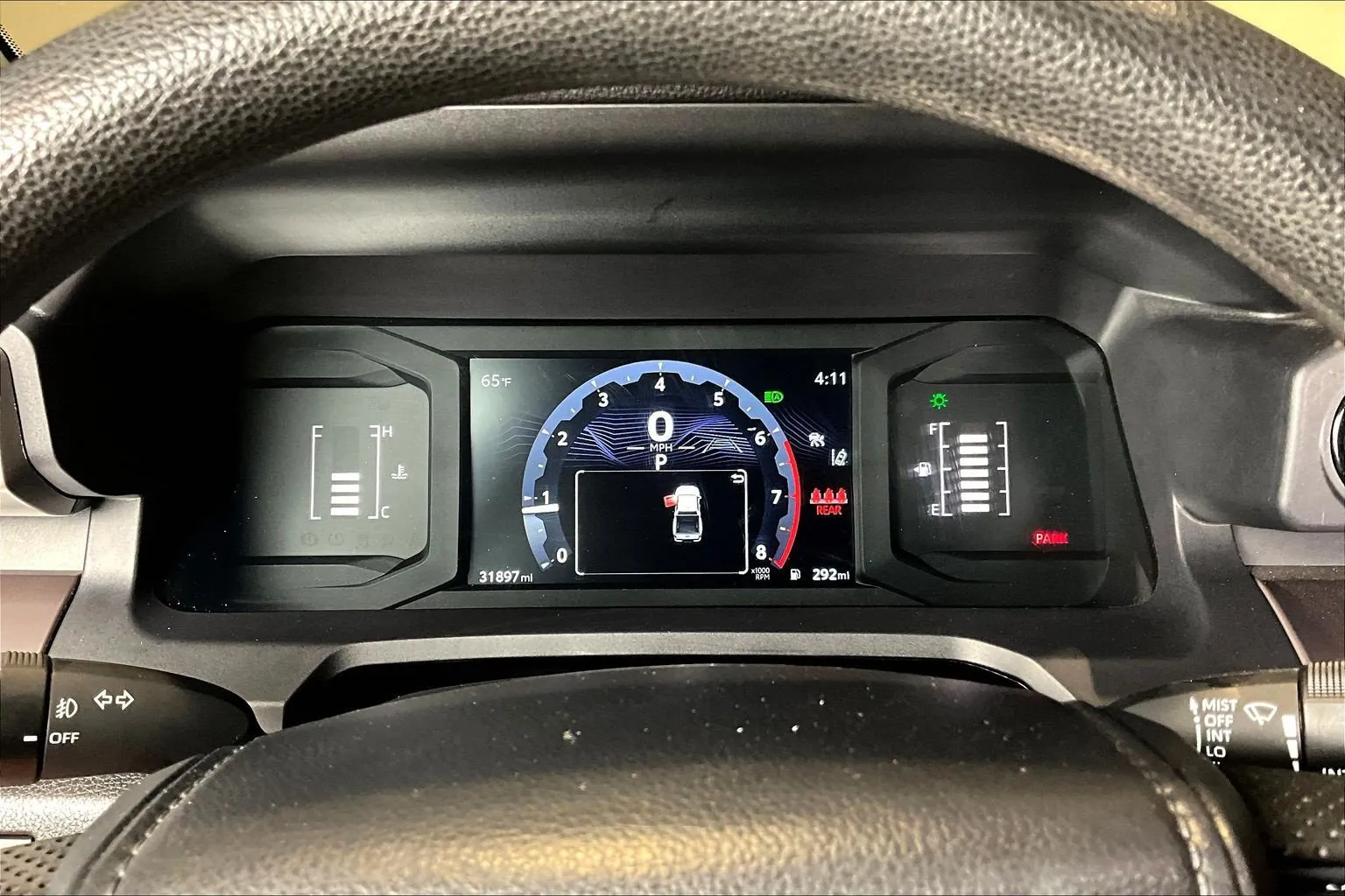 Toyota Tacoma photo 15