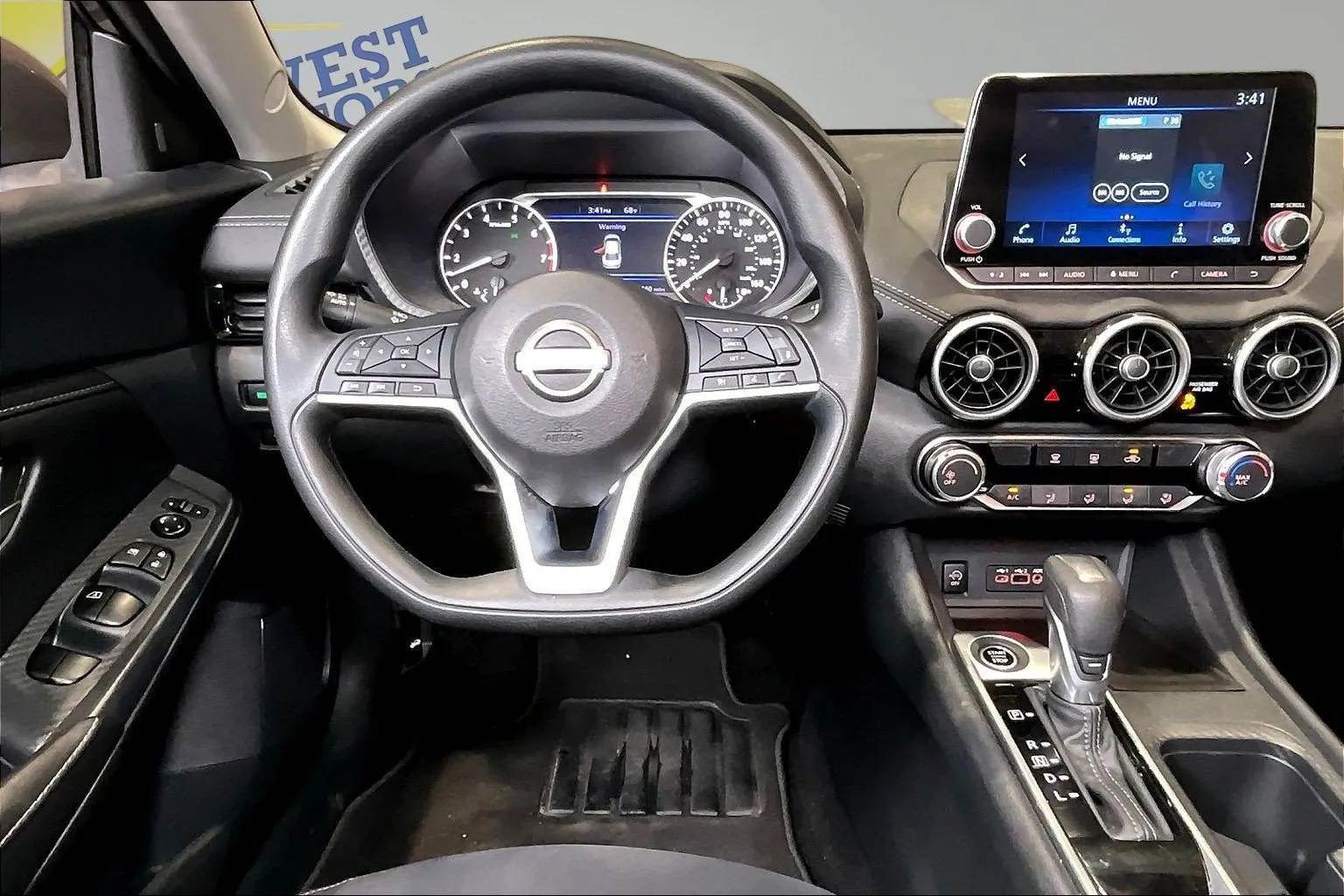 Nissan Sentra photo 9