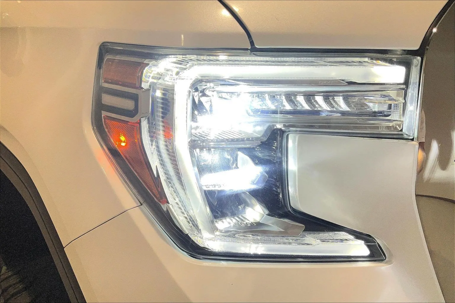 GMC Sierra photo 33