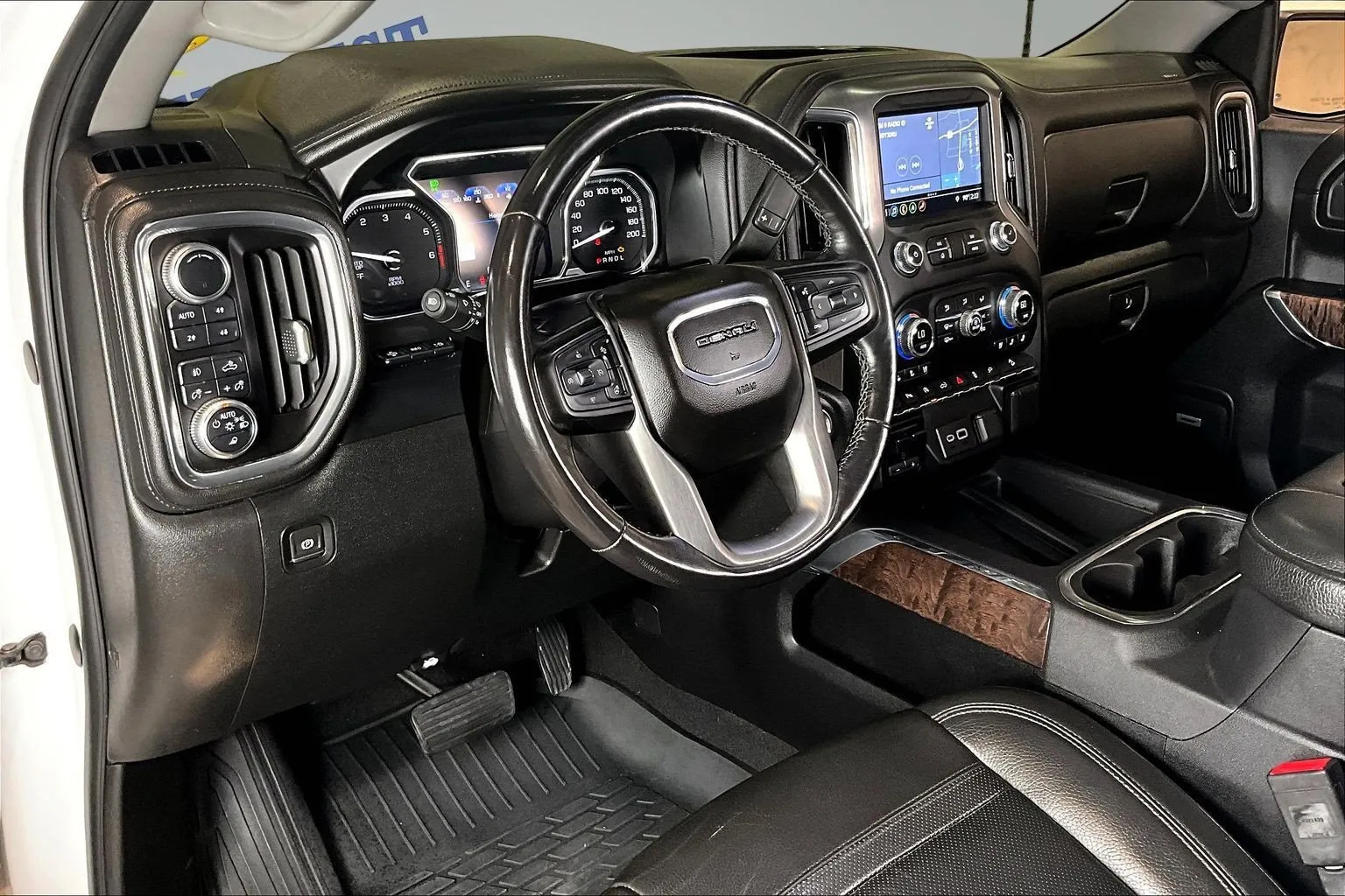 GMC Sierra photo 19