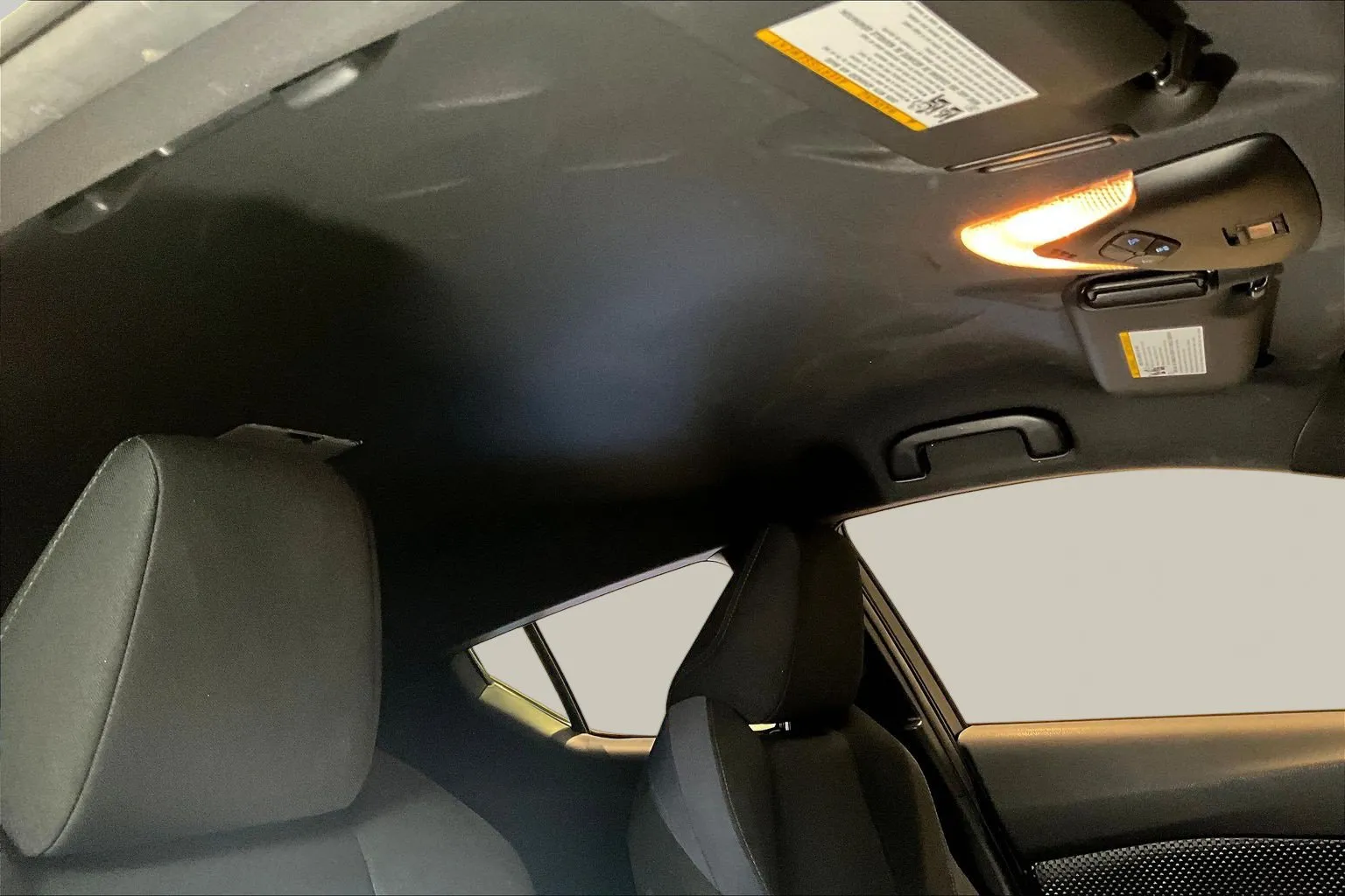 Toyota C-HR photo 26