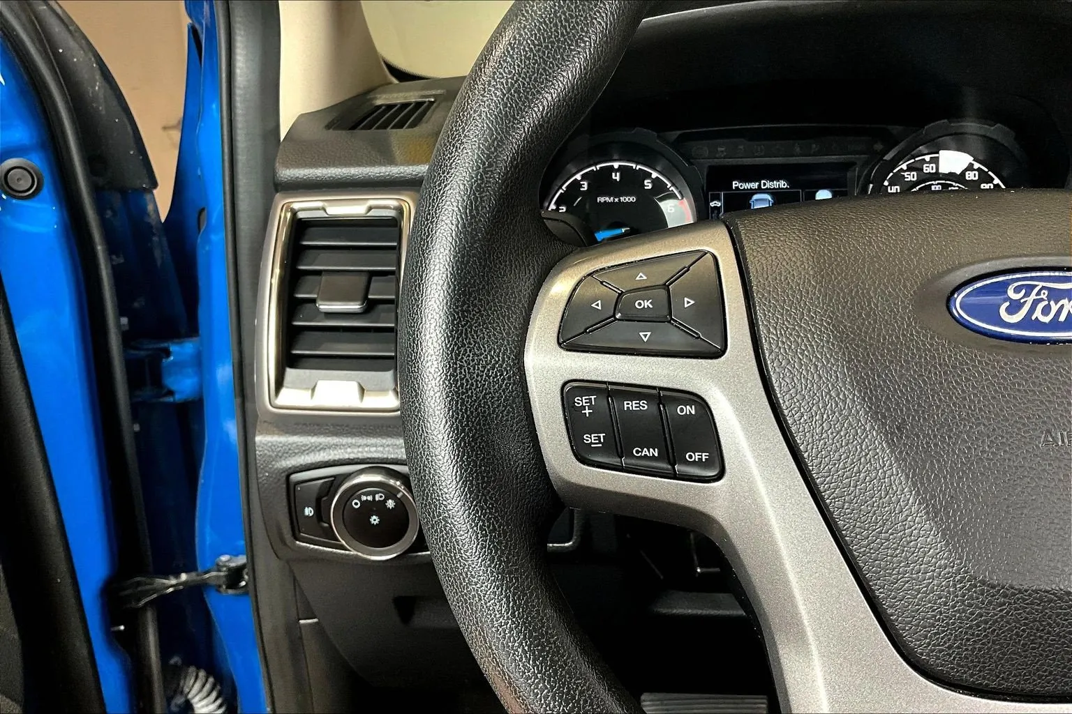Ford Ranger photo 13