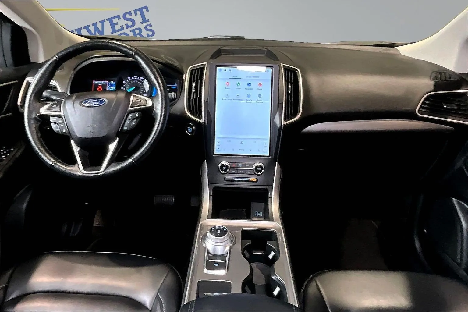 Ford Edge photo 8