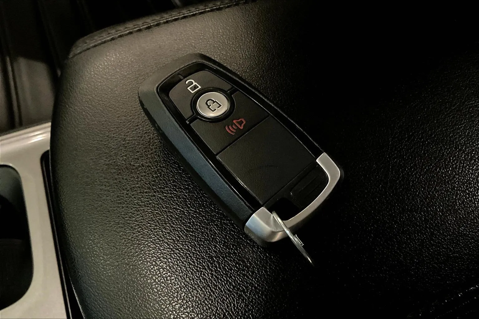 Ford Edge photo 33