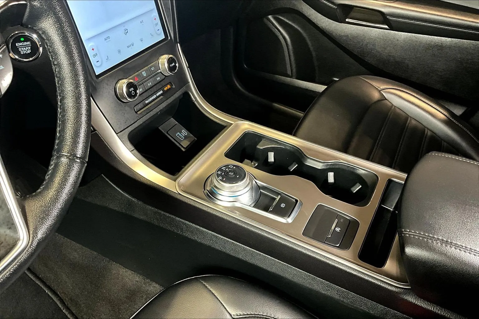 Ford Edge photo 17