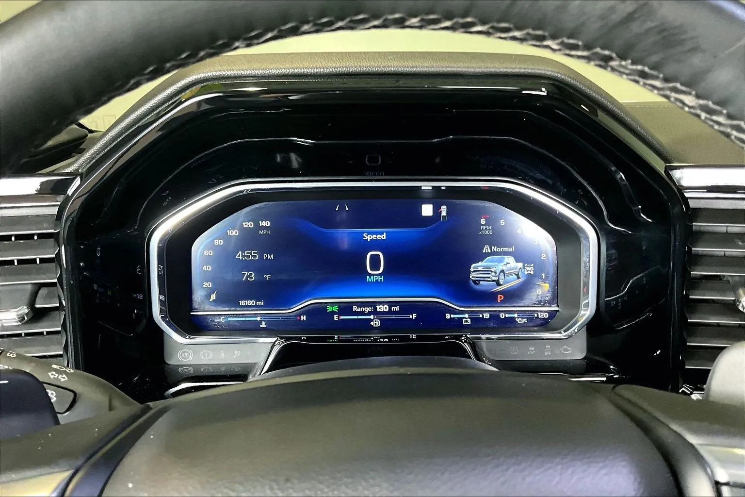 Chevrolet Silverado photo 15