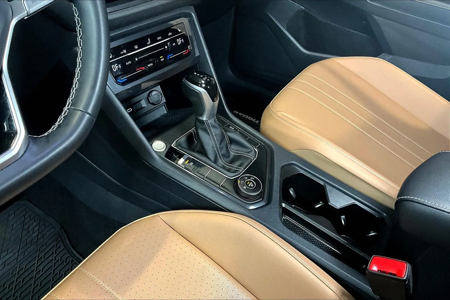 Volkswagen Tiguan photo 18