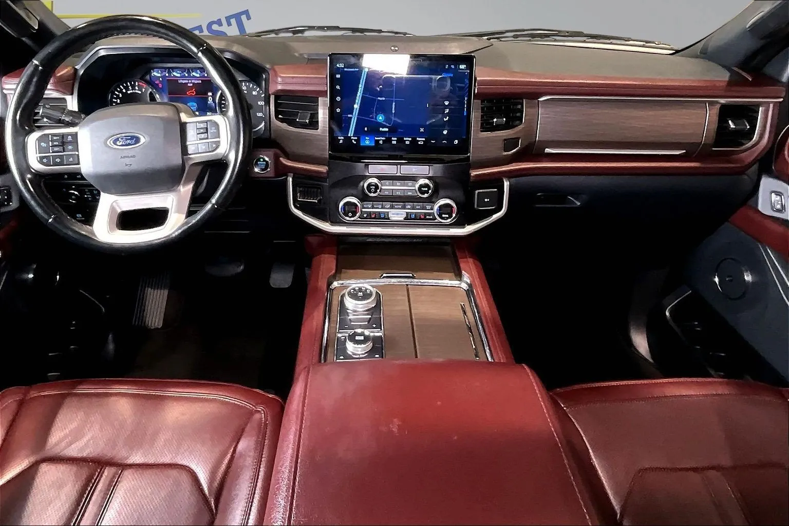Ford Expedition photo 8