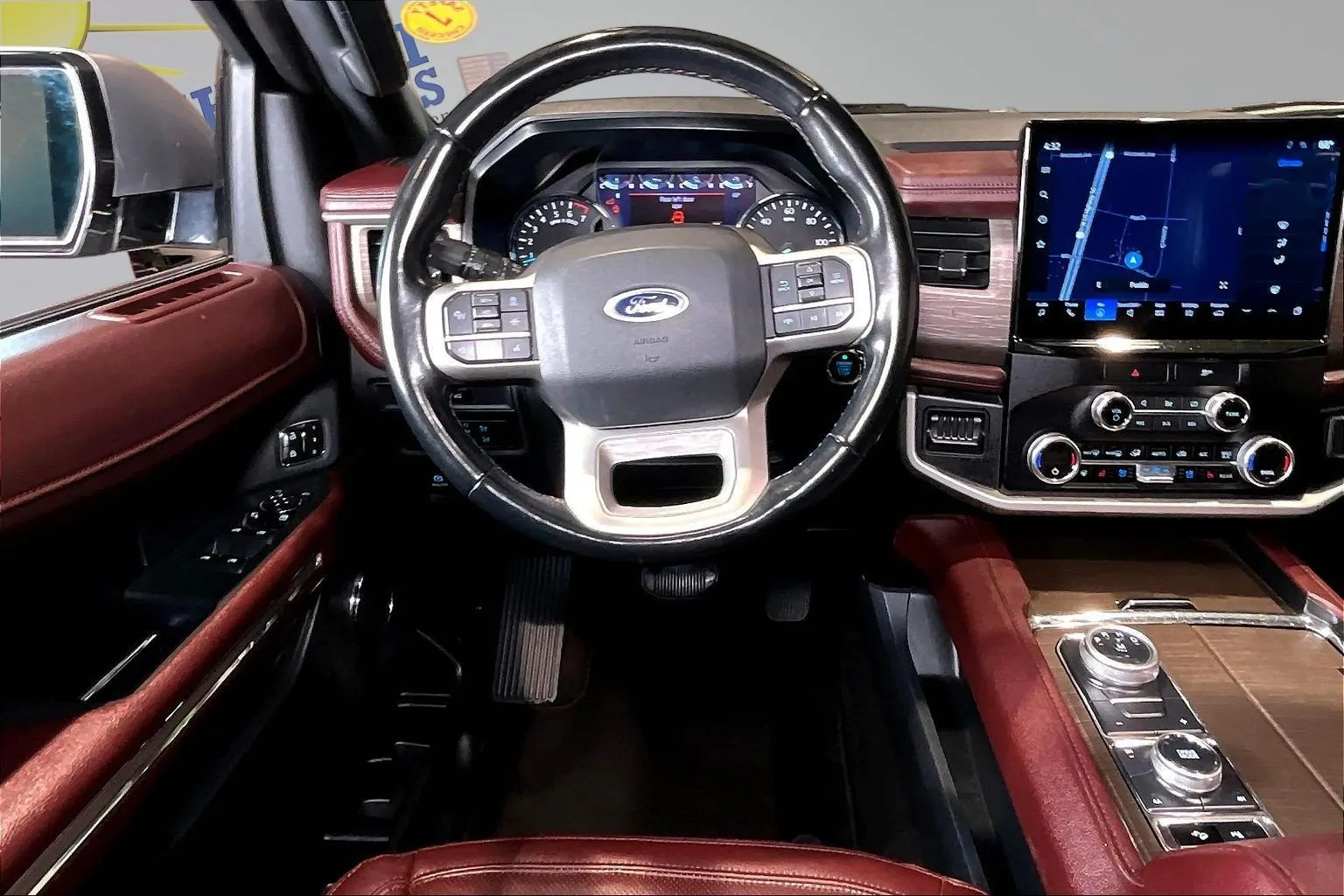 Ford Expedition photo 9