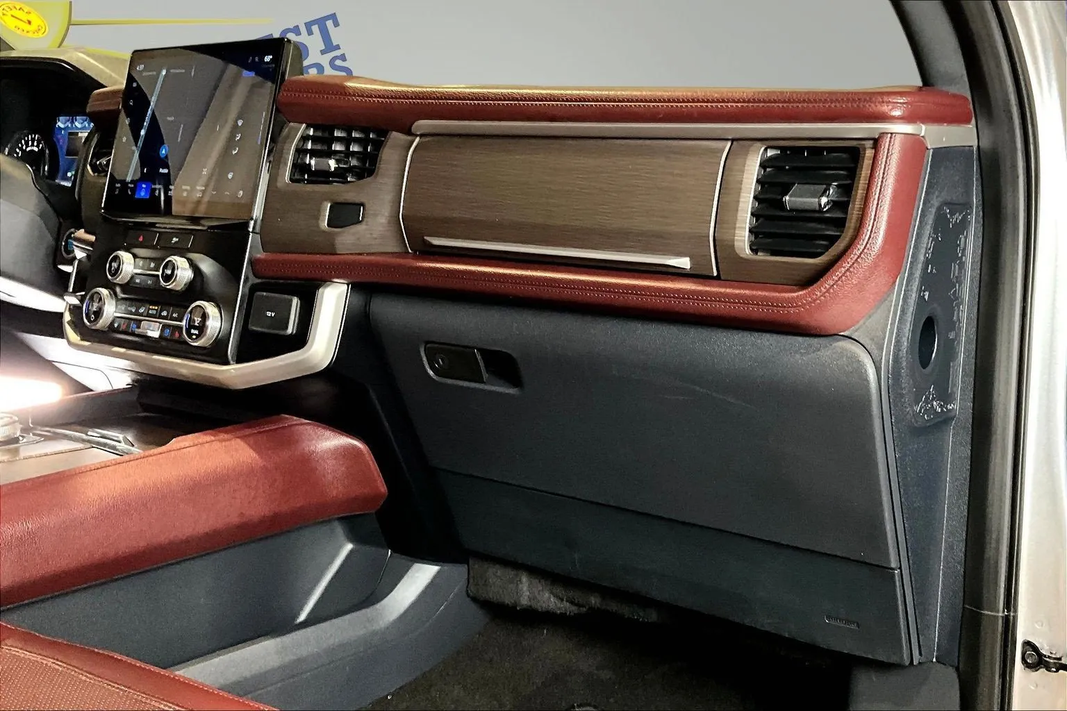 Ford Expedition photo 28