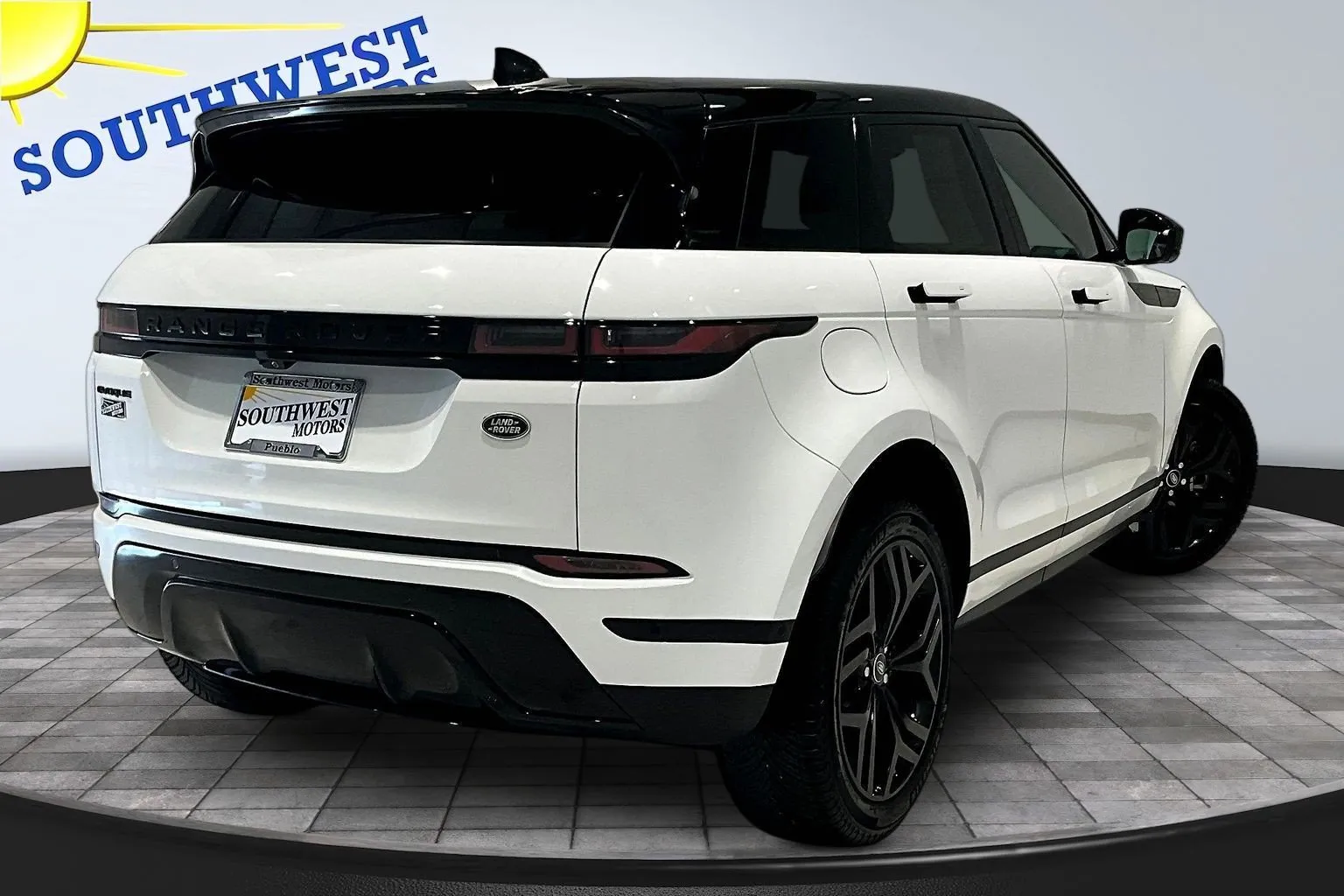 Land Rover Range Rover Evoque photo 7