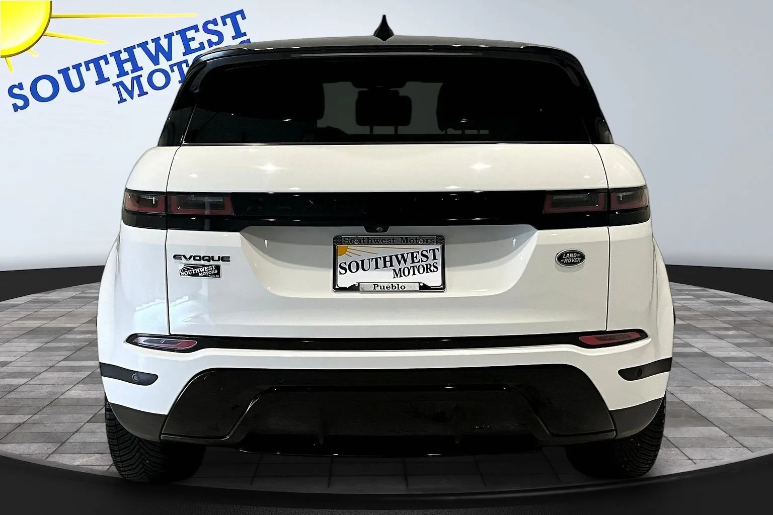 Land Rover Range Rover Evoque photo 6