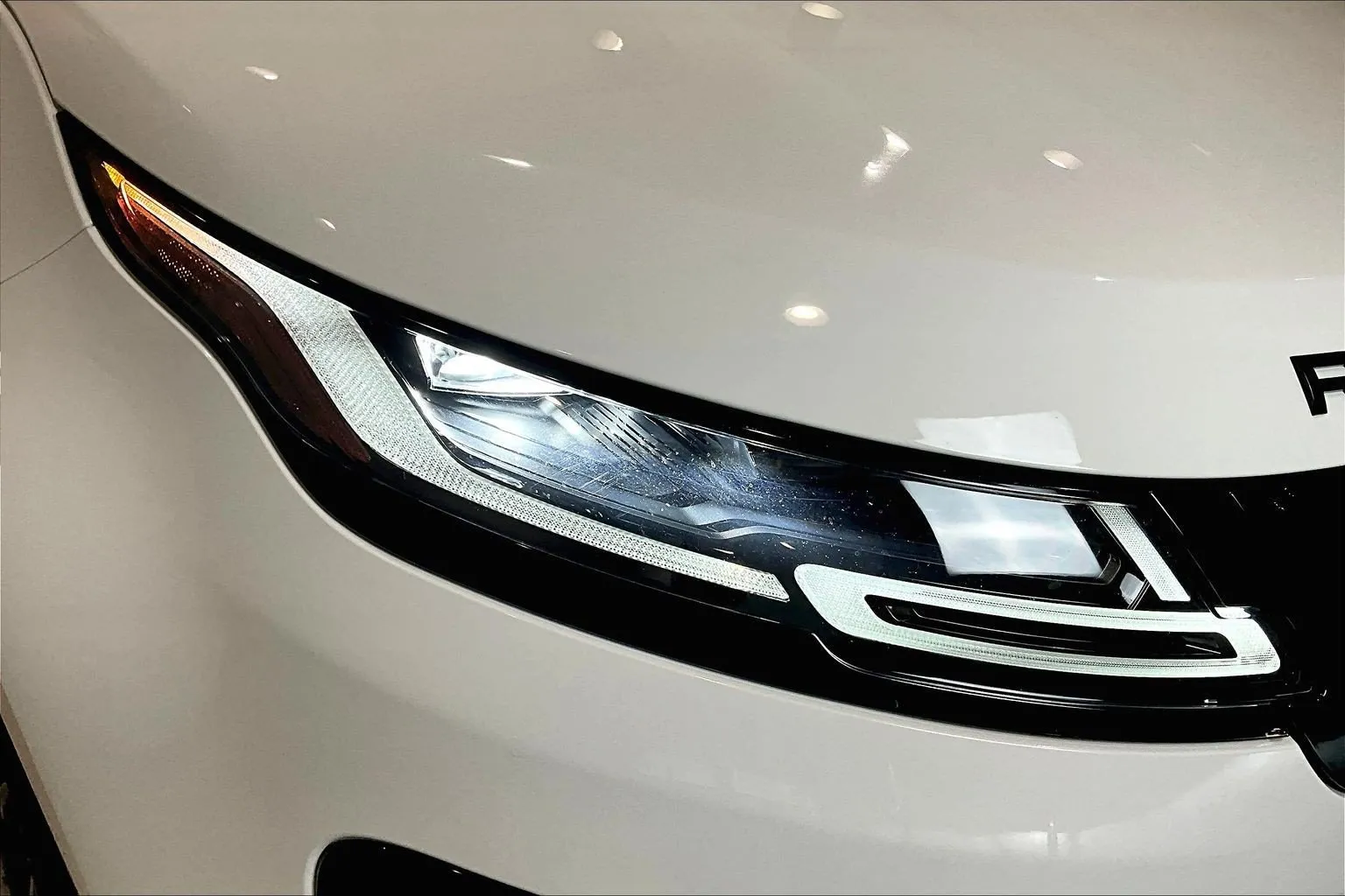 Land Rover Range Rover Evoque photo 31