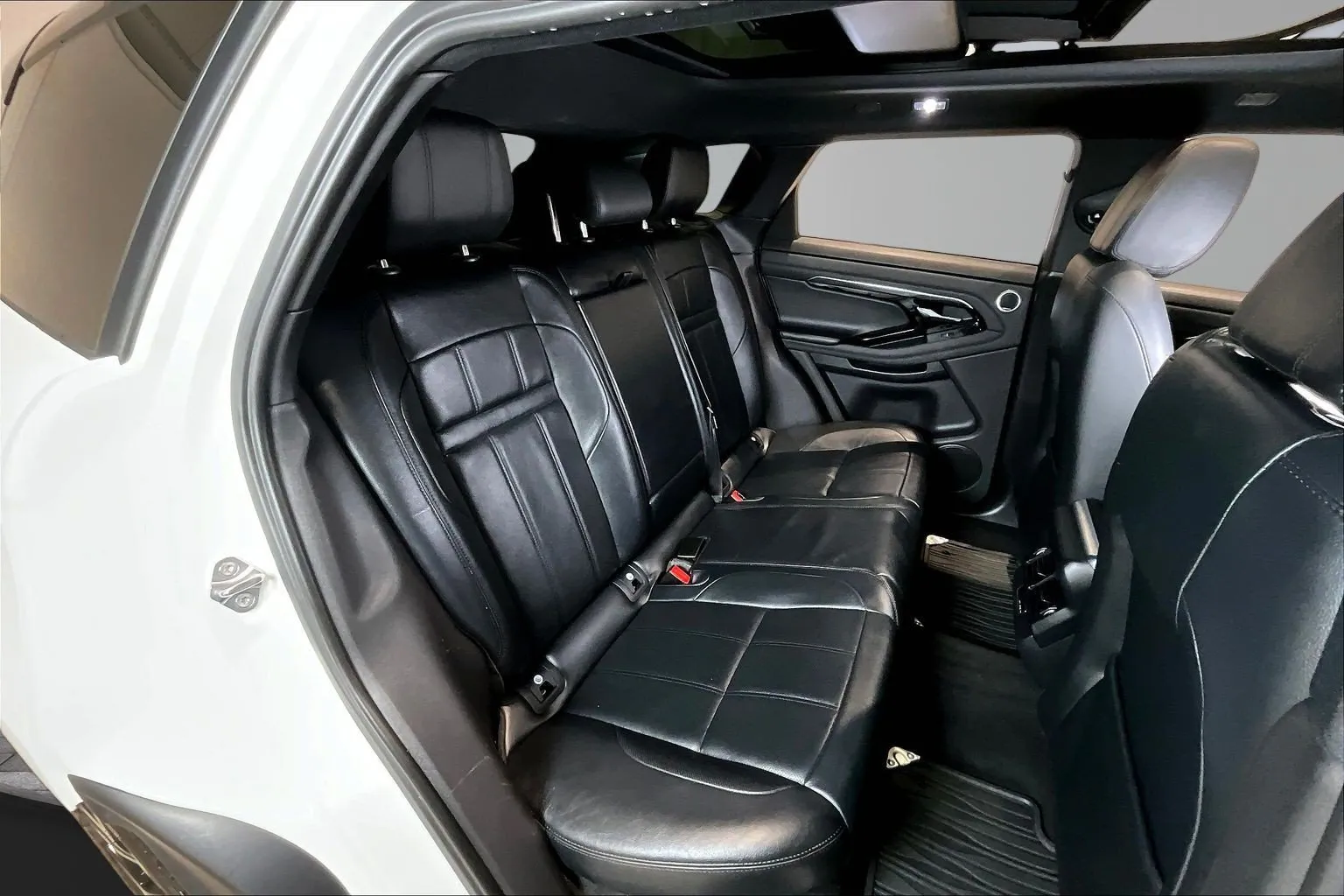 Land Rover Range Rover Evoque photo 24