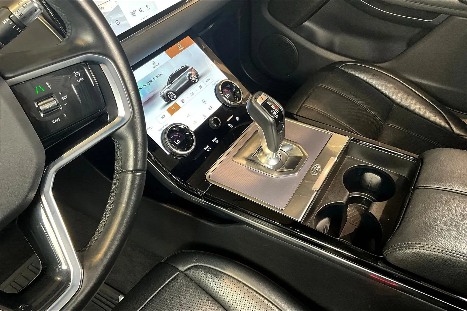 Land Rover Range Rover Evoque photo 18