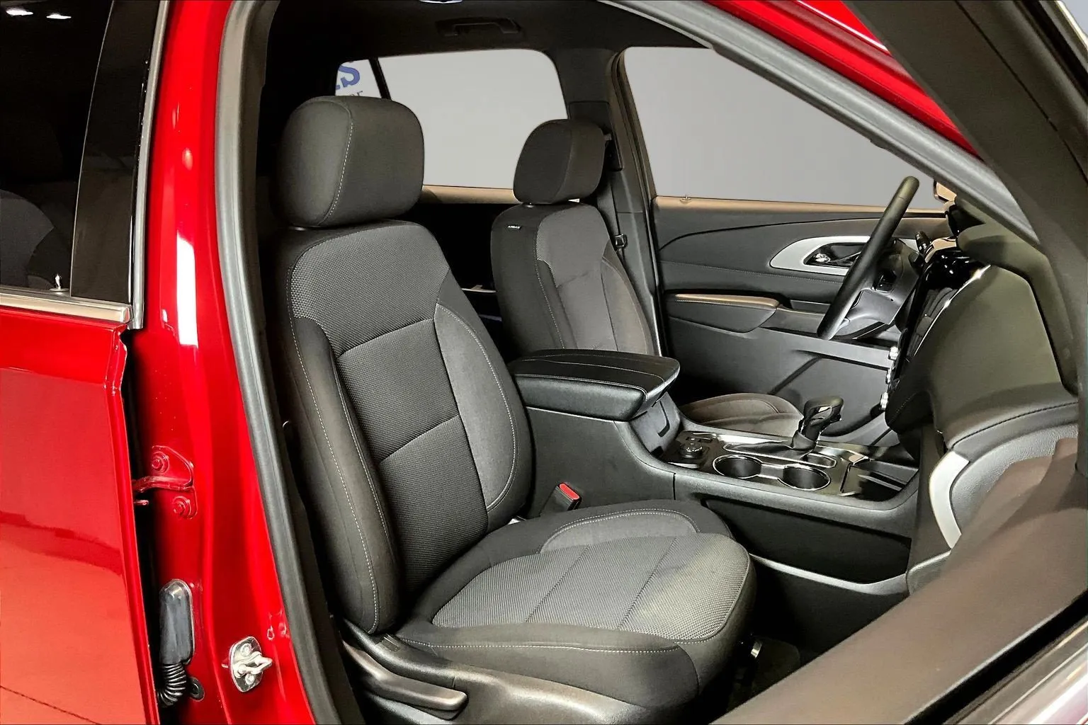 Chevrolet Traverse photo 30