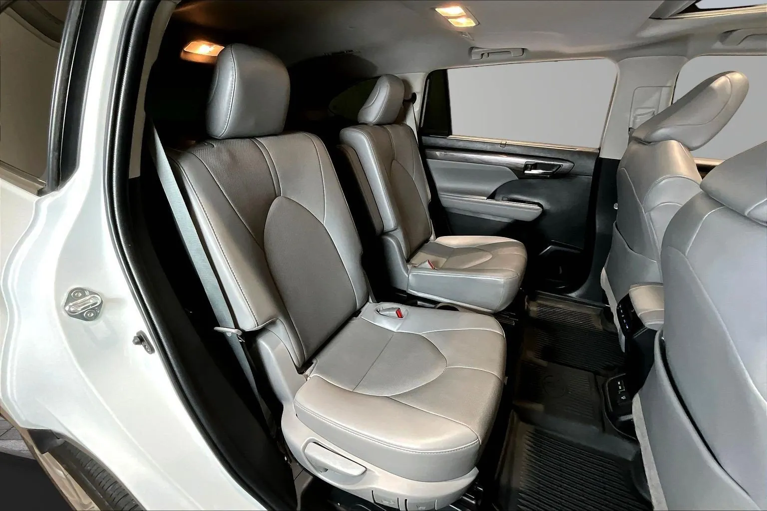 Toyota Highlander photo 26