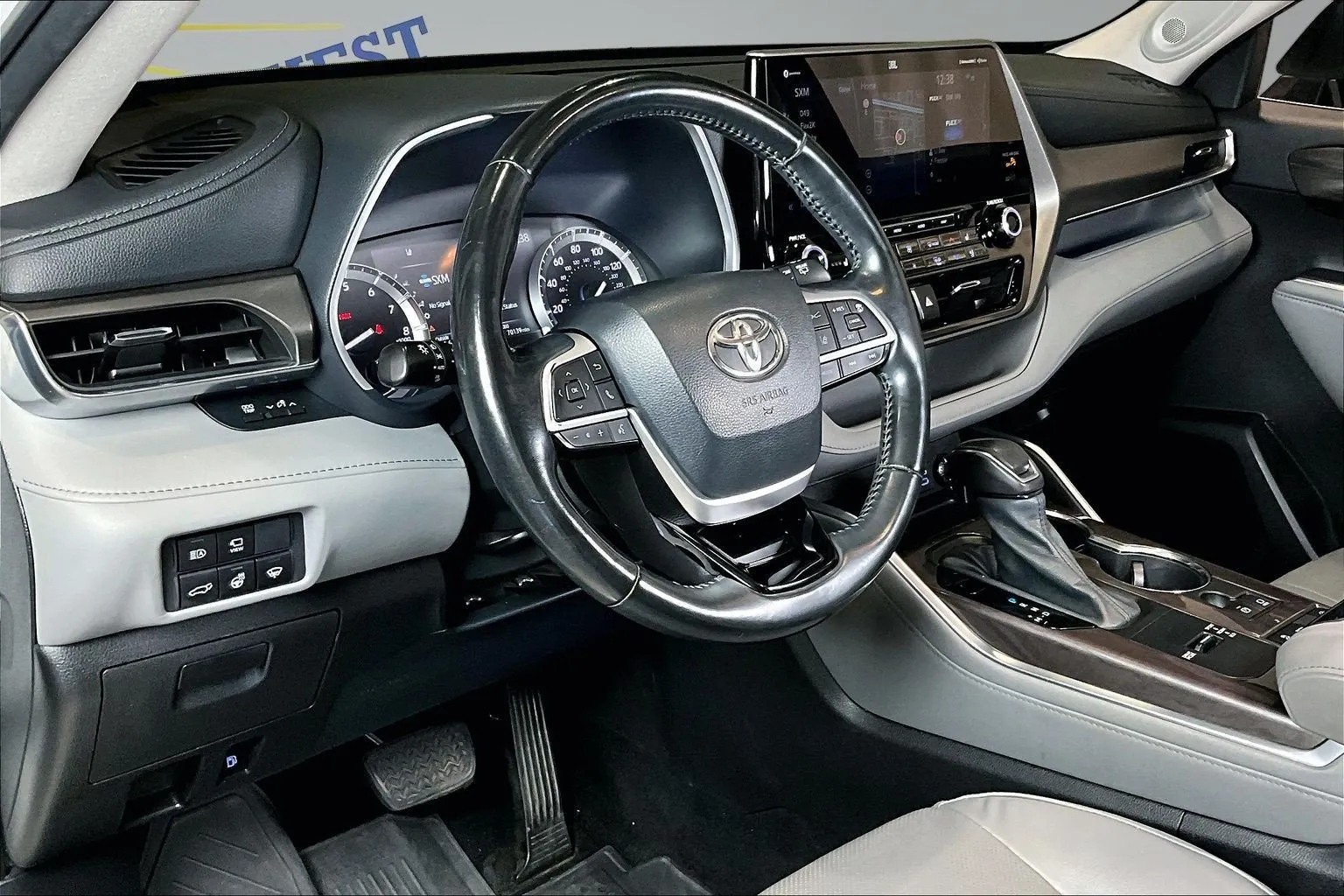Toyota Highlander photo 18