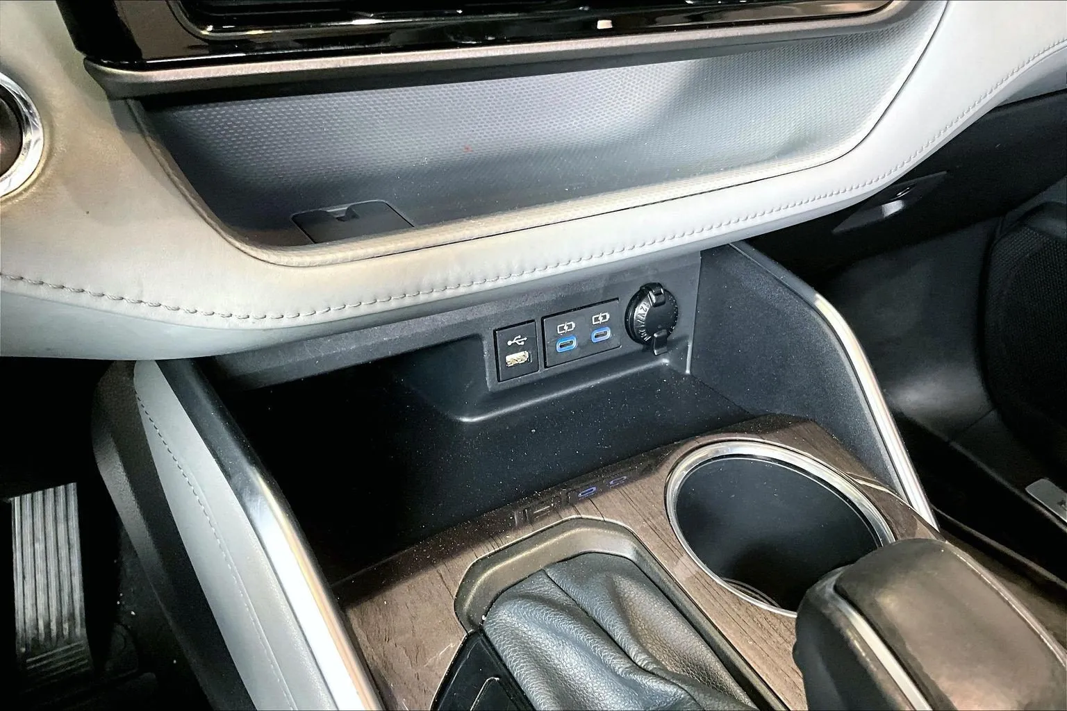 Toyota Highlander photo 16
