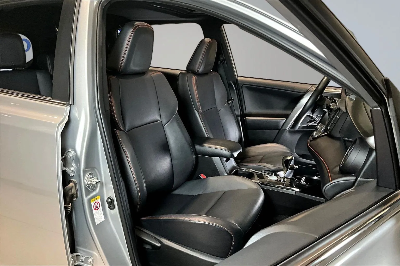 Toyota RAV4 photo 29
