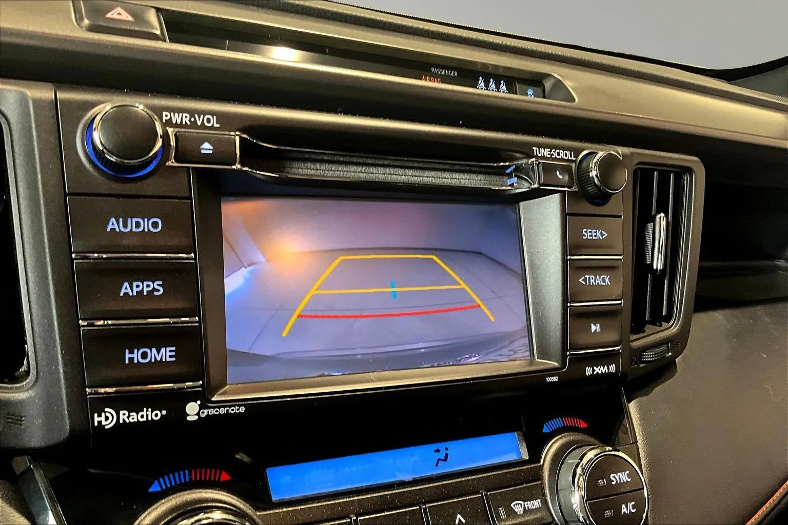 Toyota RAV4 photo 15