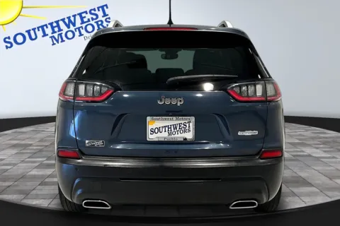 More photos of 2021 Jeep Cherokee Latitude Lux at Southwest Motors, CO