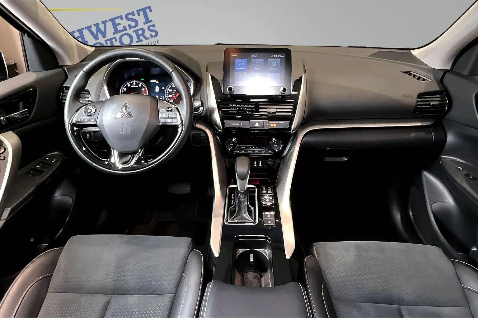 Mitsubishi Eclipse Cross photo 8