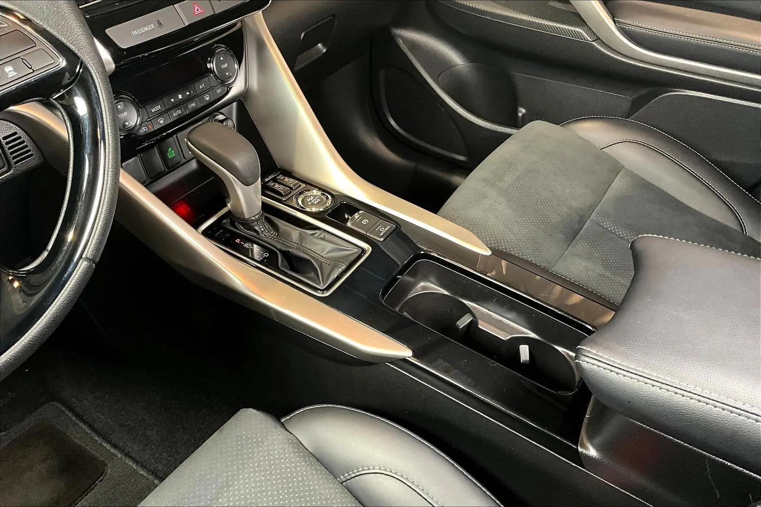 Mitsubishi Eclipse Cross photo 19