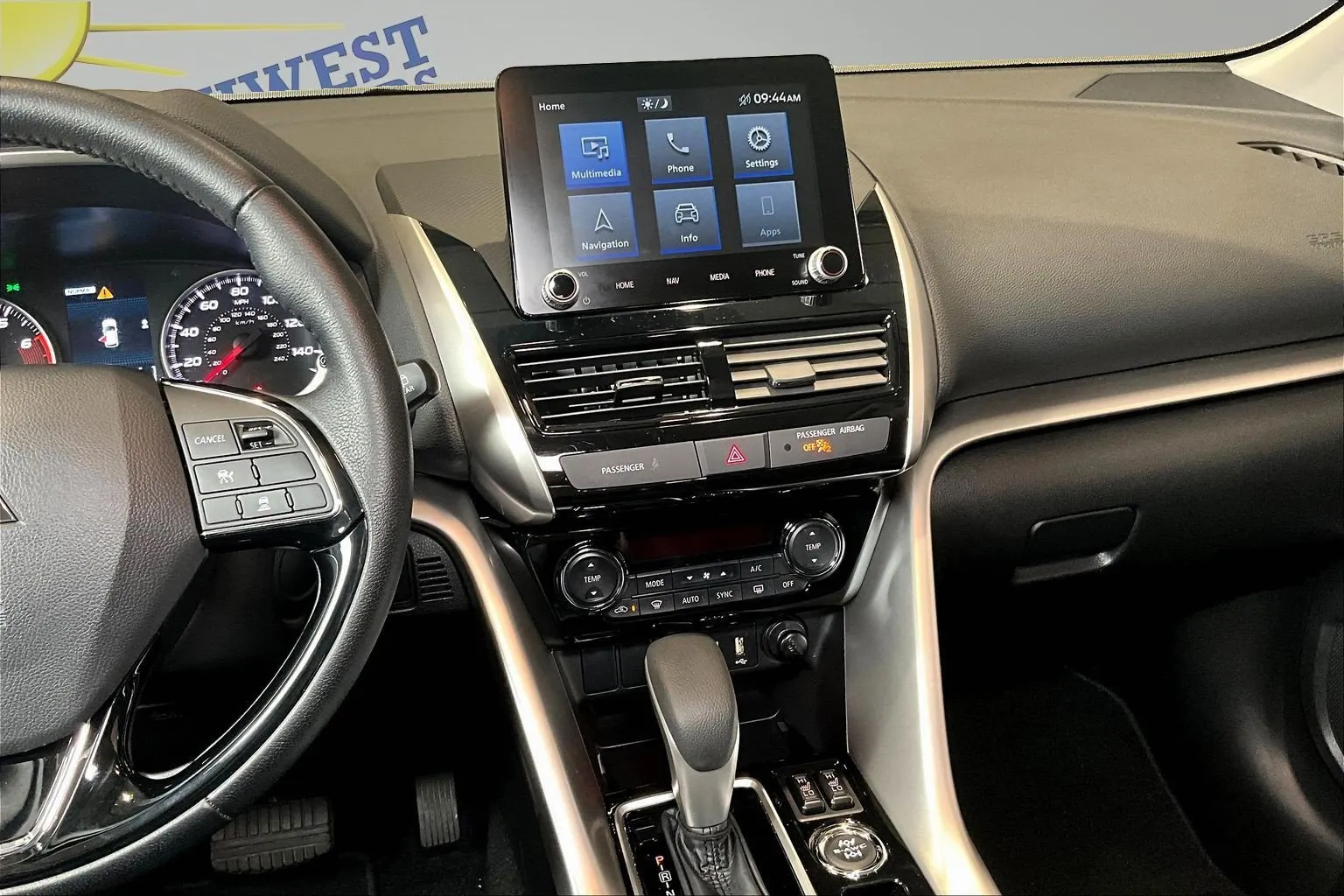 Mitsubishi Eclipse Cross photo 10