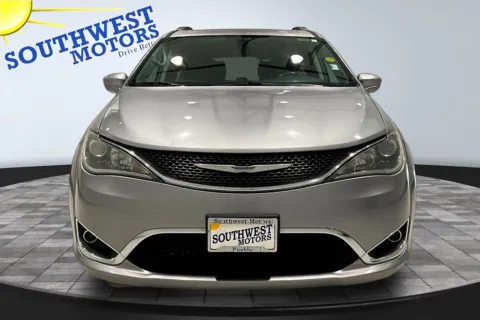 Photos of 2020 Chrysler Pacifica Touring L for sale in Pueblo, CO at Southwest Motors