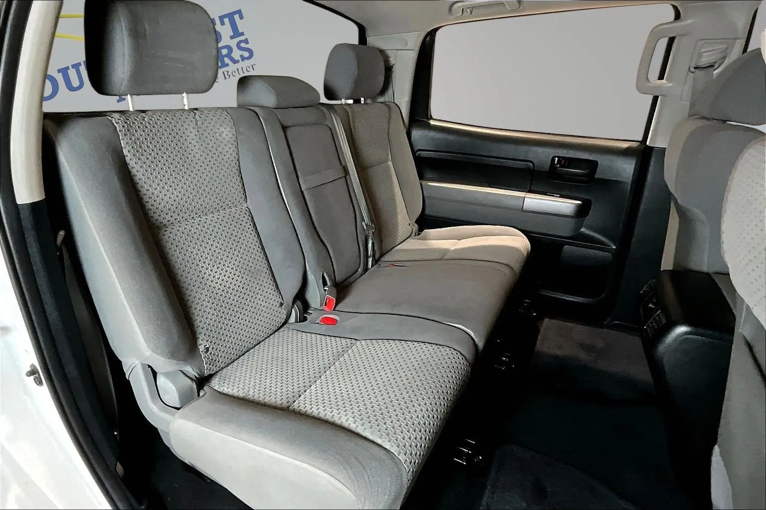 Toyota Tundra photo 26