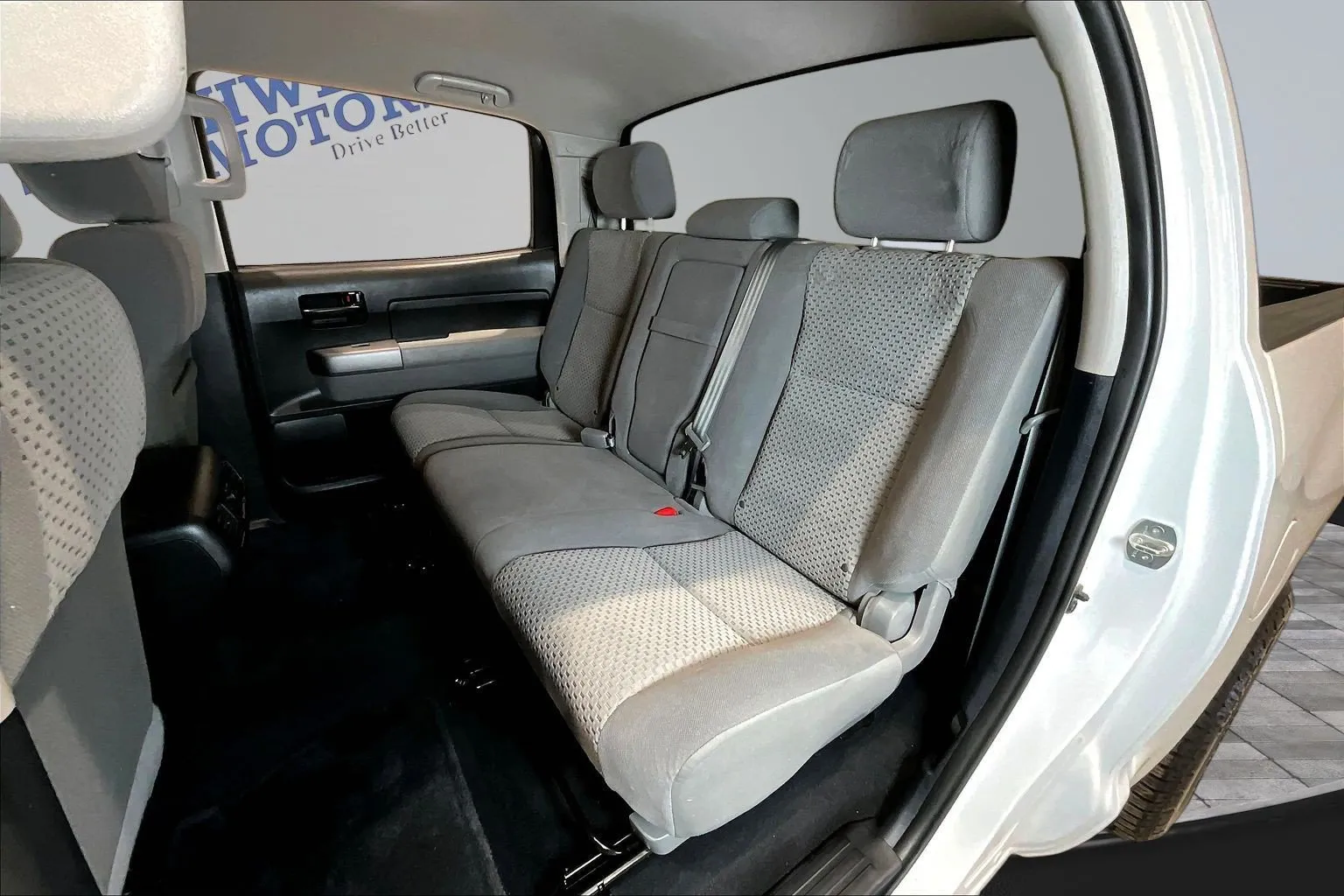 Toyota Tundra photo 23