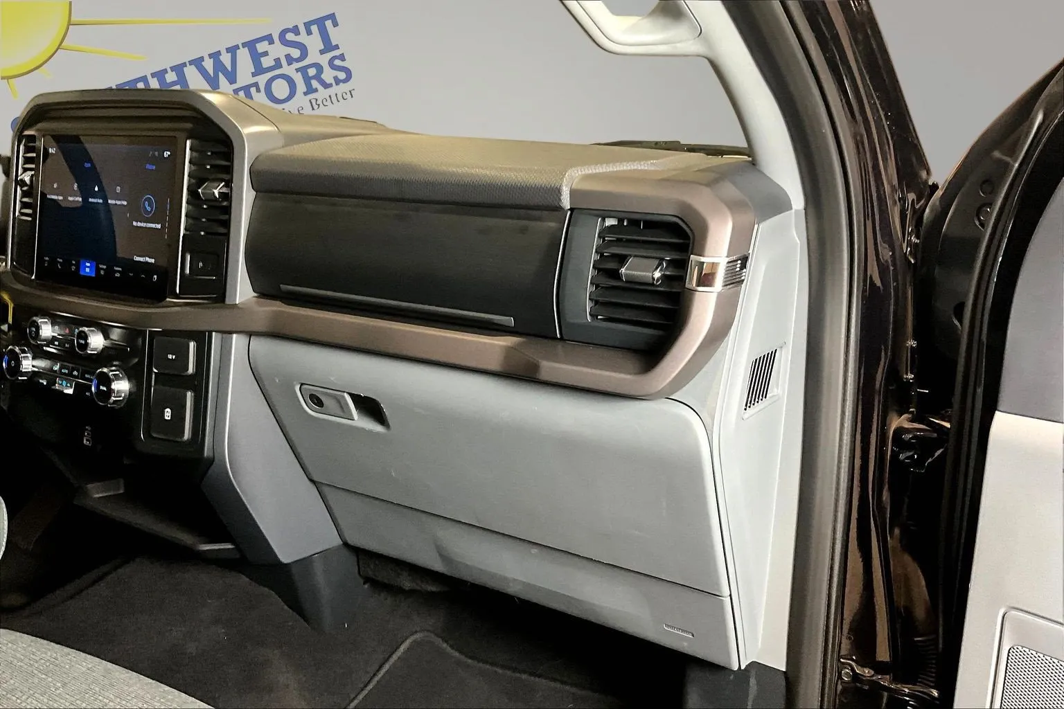 Ford F-150 photo 28