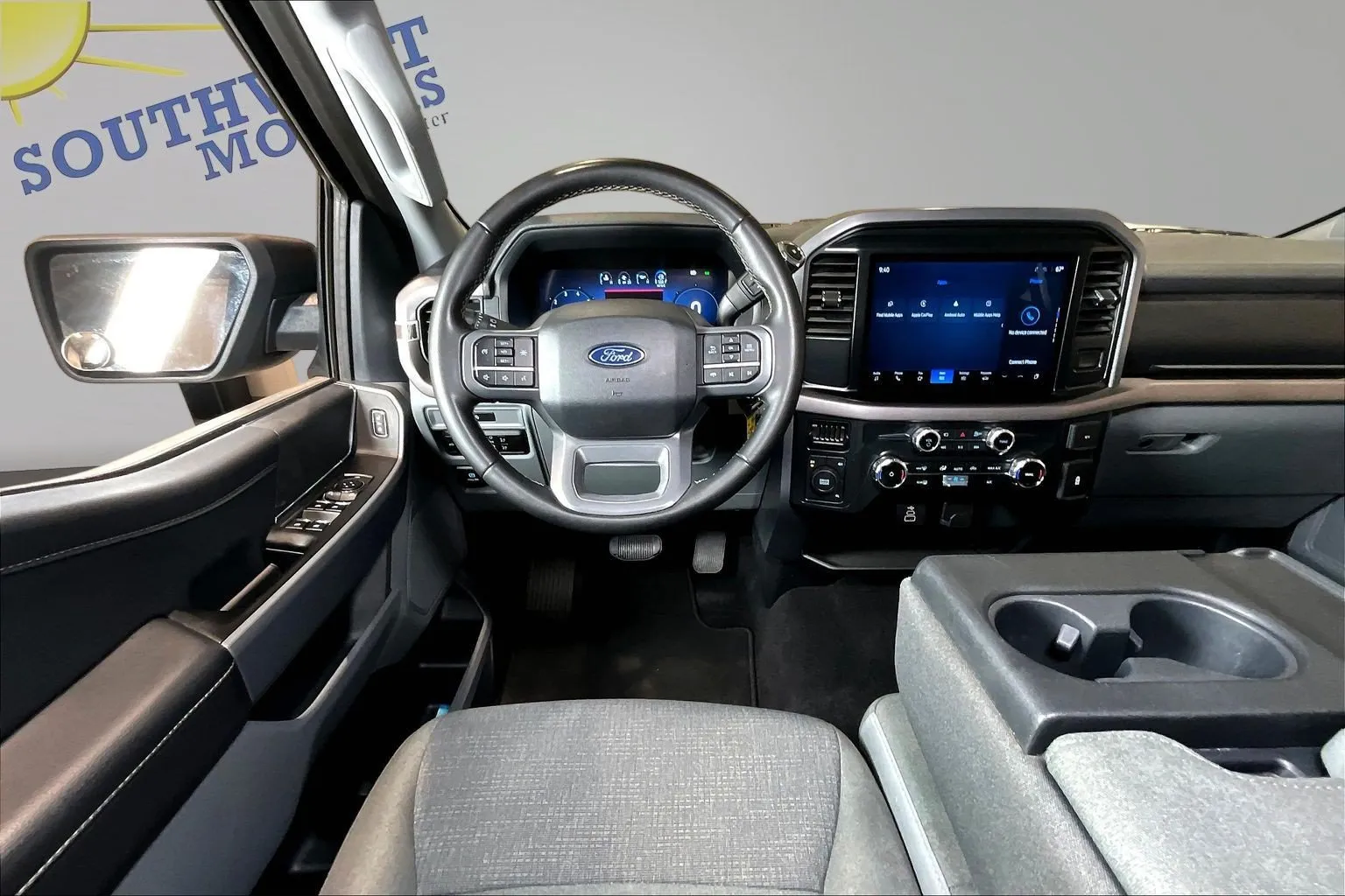 Ford F-150 photo 10