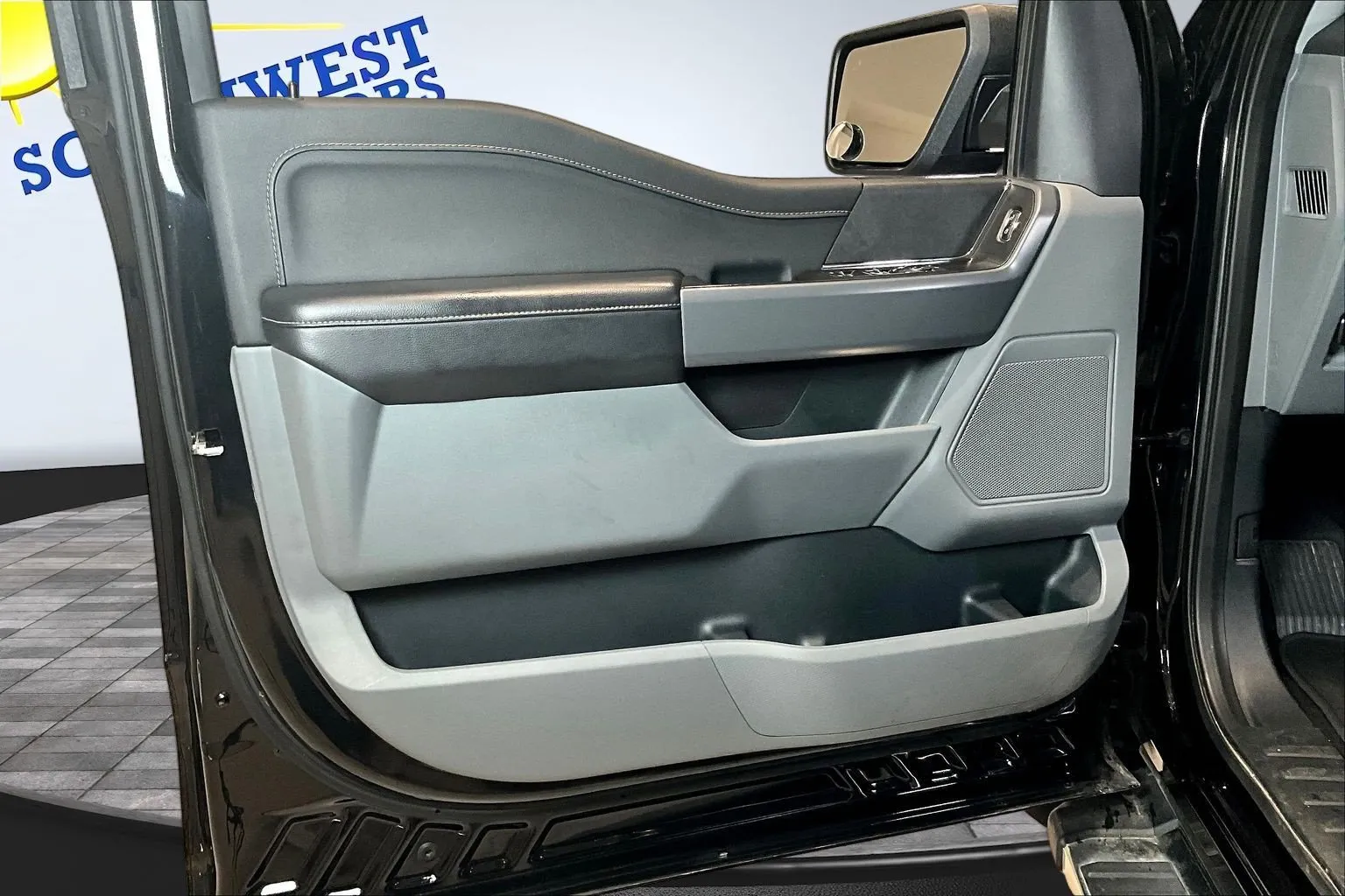 Ford F-150 photo 22