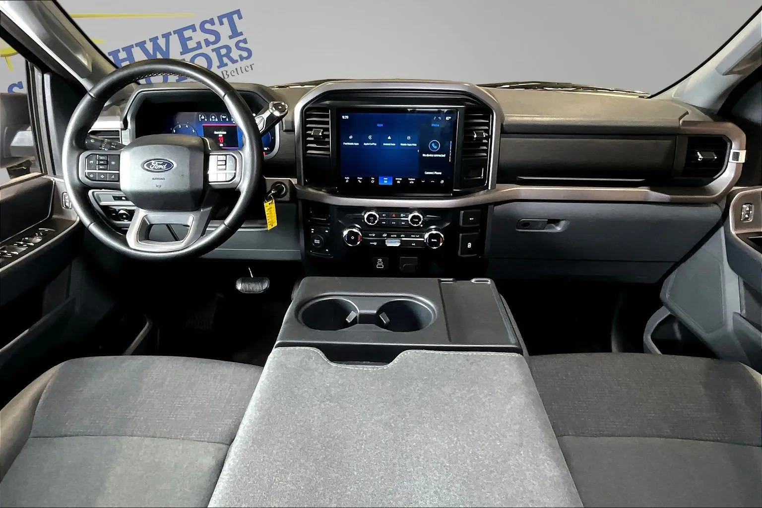 Ford F-150 photo 9