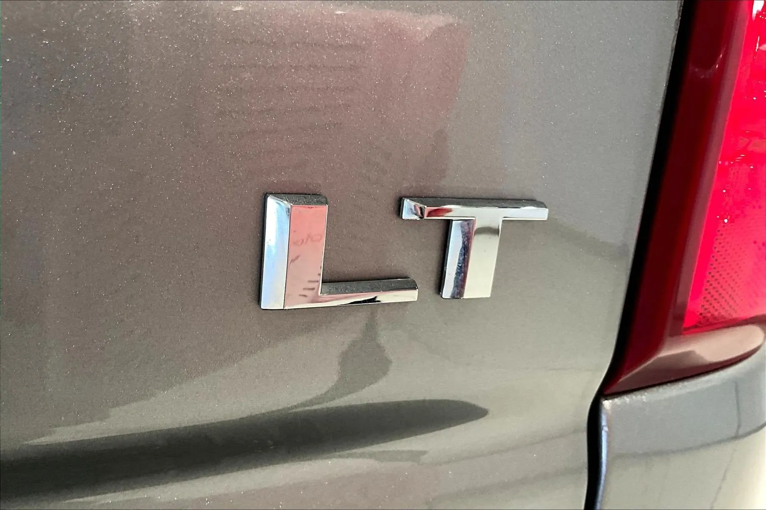 Chevrolet Silverado photo 26