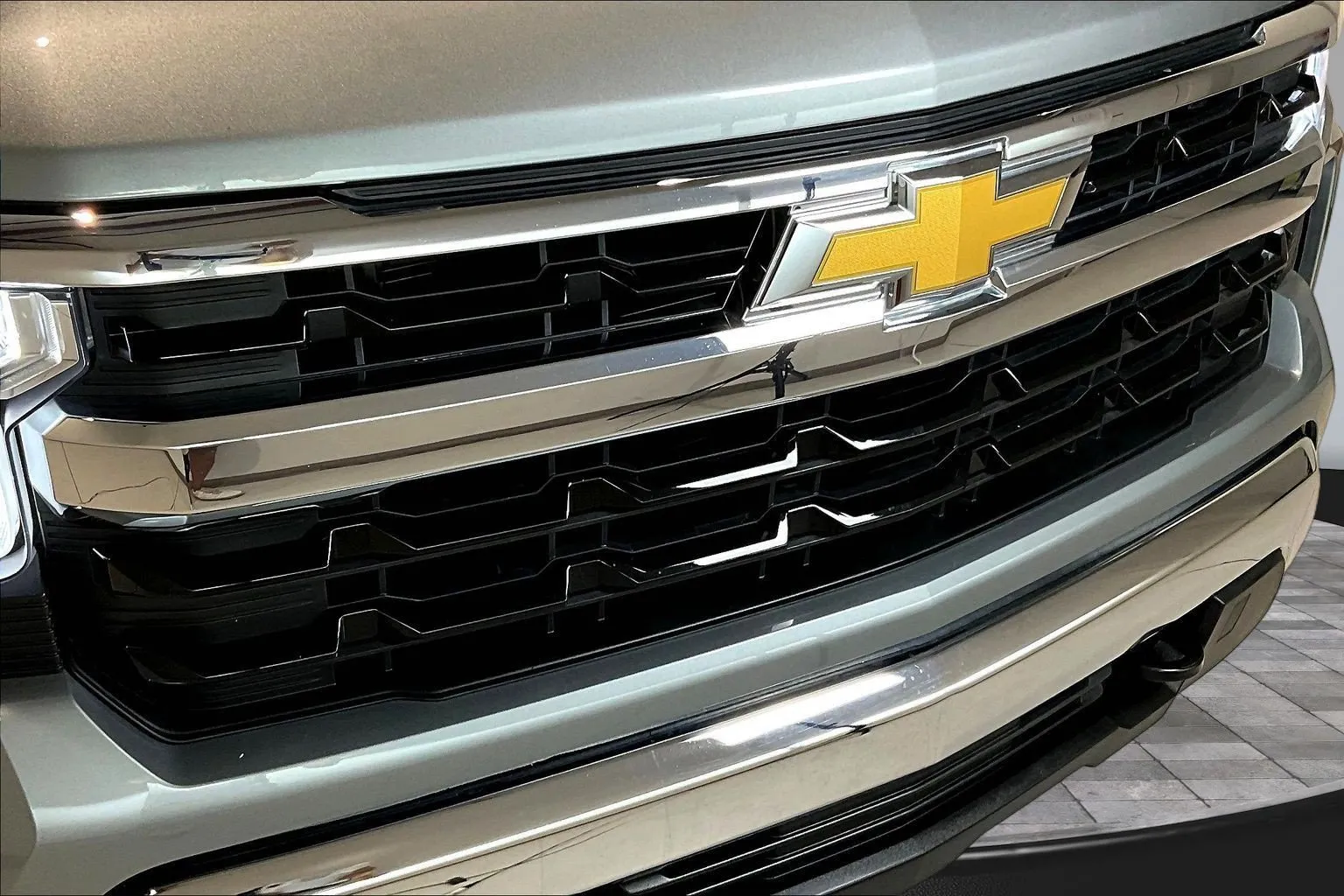 Chevrolet Silverado photo 34