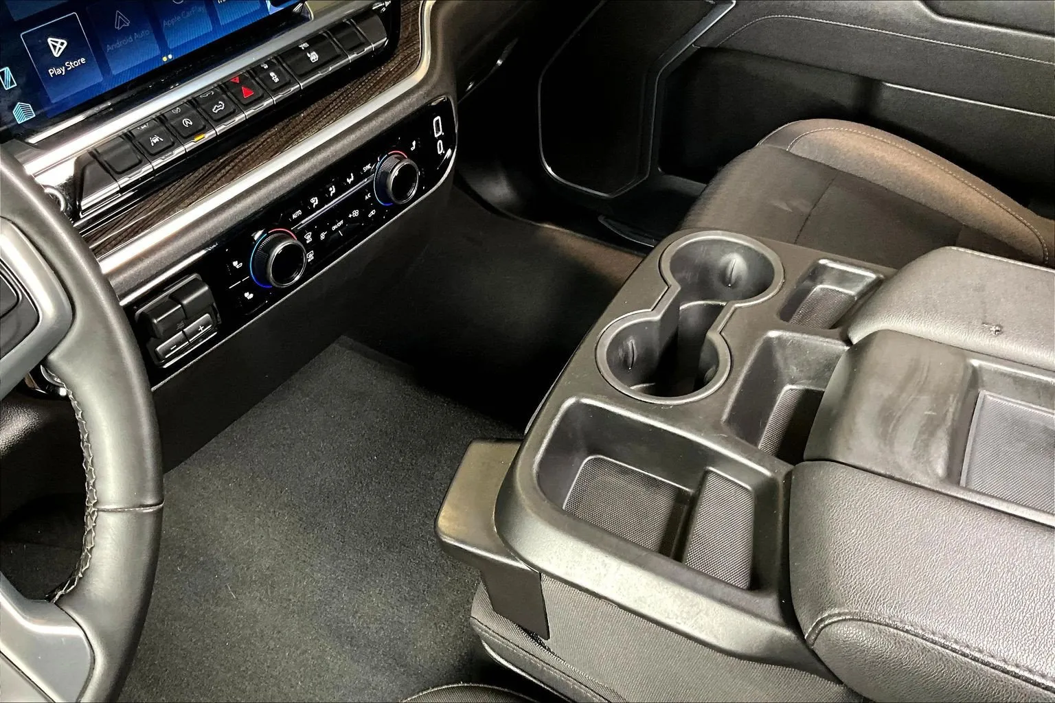 Chevrolet Silverado photo 20
