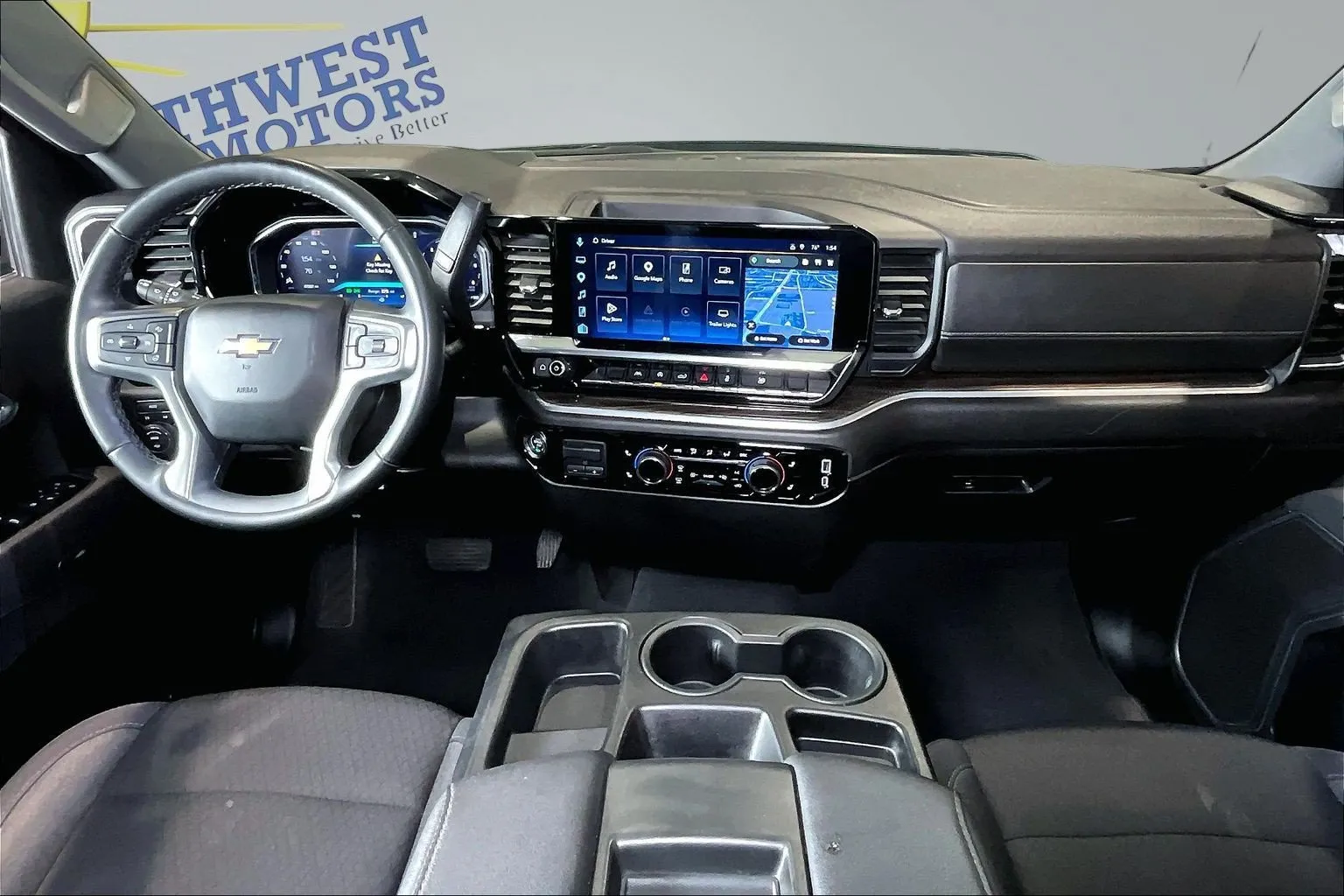 Chevrolet Silverado photo 9