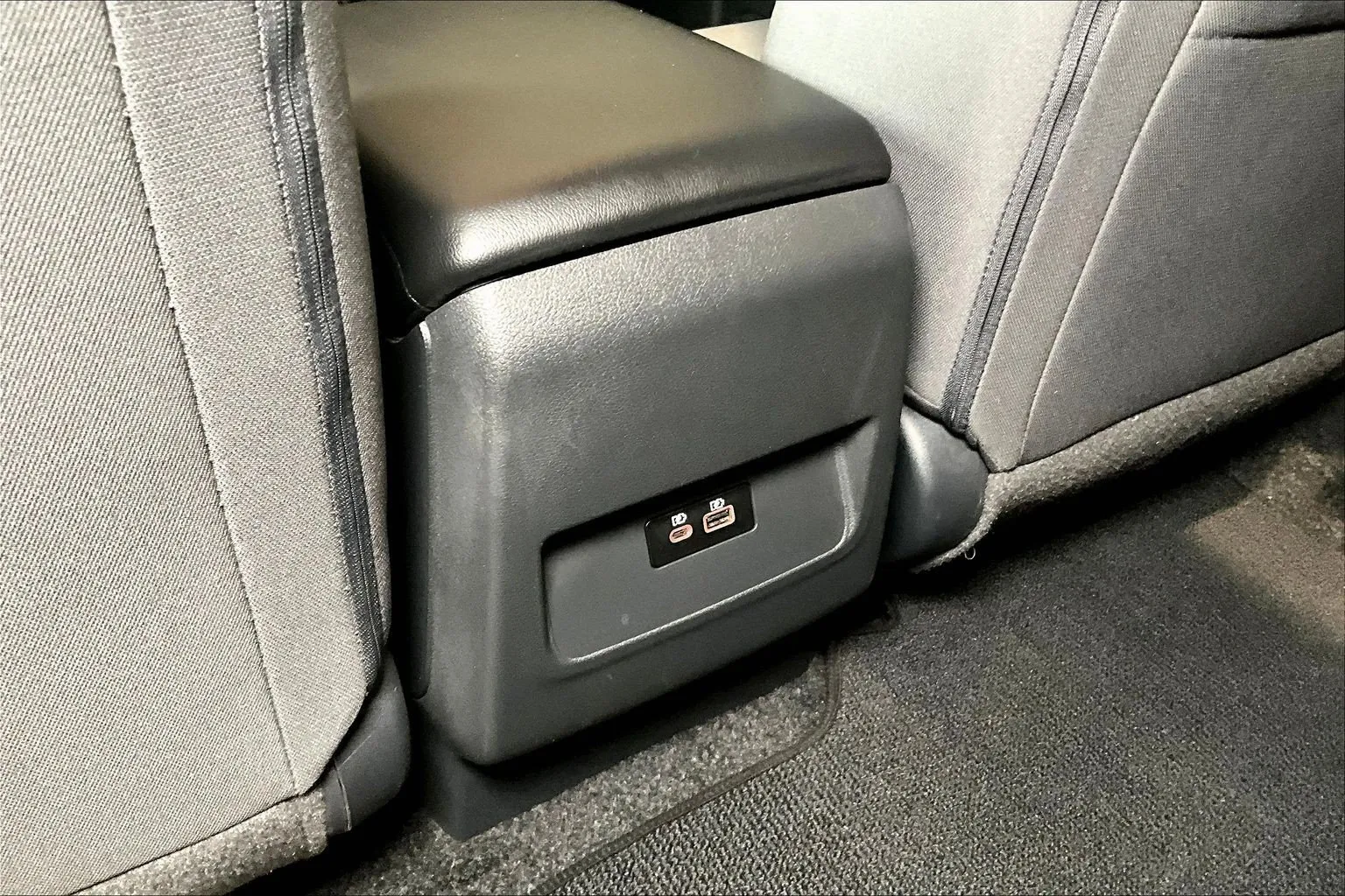 Nissan Frontier photo 12