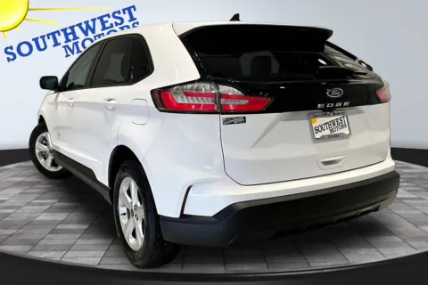 More photos of 2021 Ford Edge SE at Southwest Motors, CO