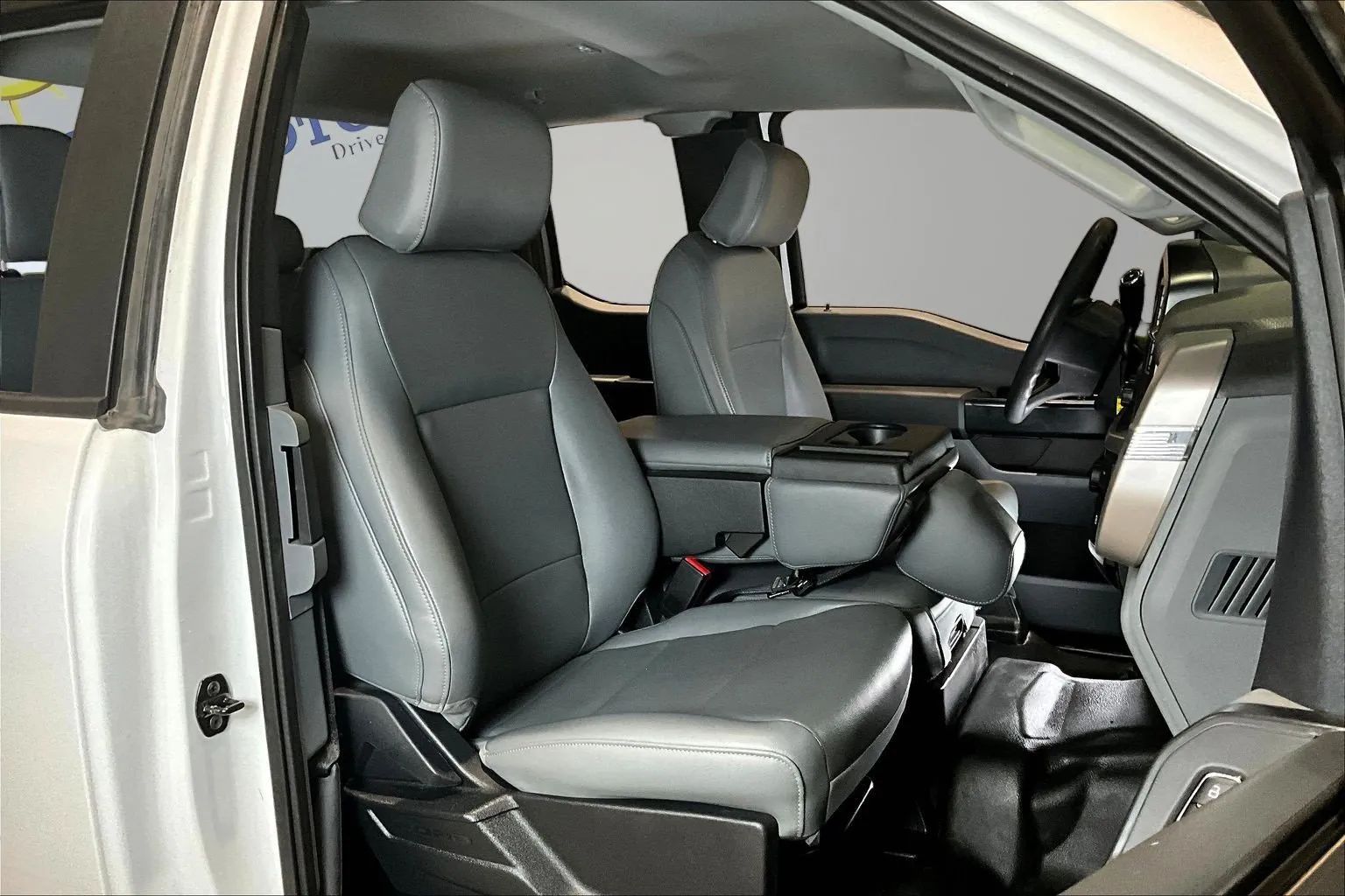Ford F-150 photo 31